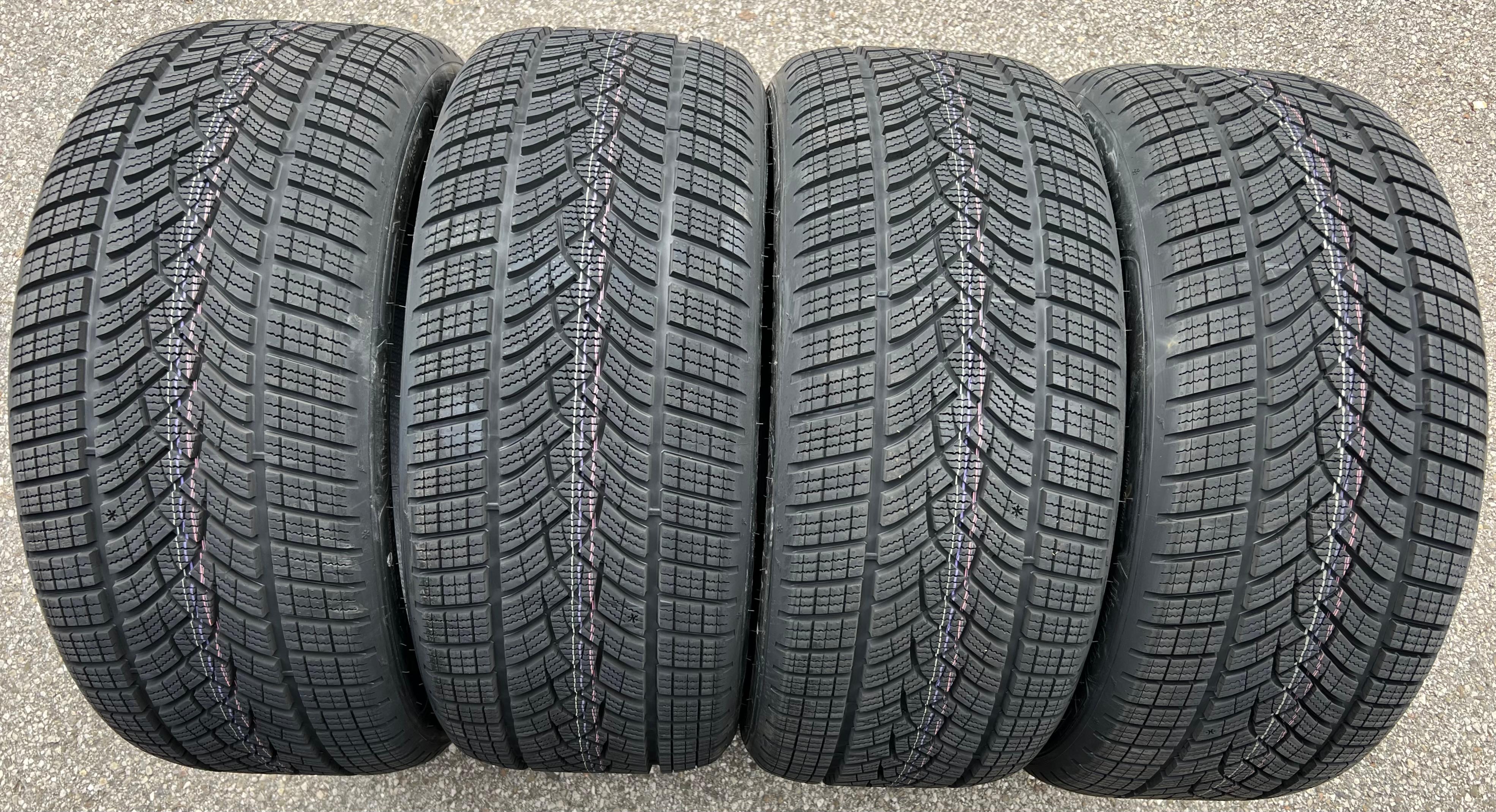 4 x 245/45R18 100H Winterreifen Goodyear Ultra Grip Performance 2022 NEU FREIHAUS