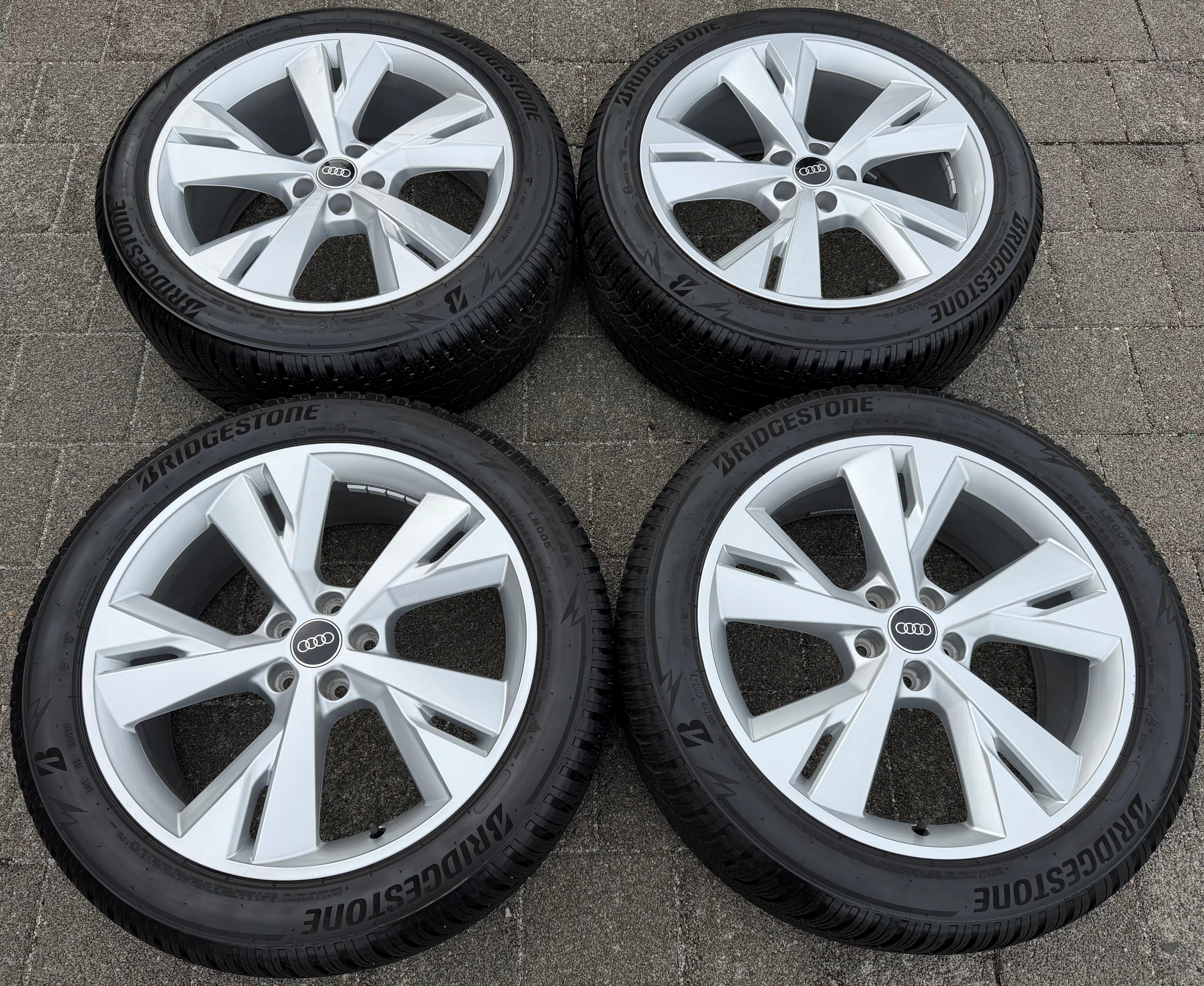 4 RUEDAS DE INVIERNO DE ALEACIÓN ORIGINALES DE 20" PARA AUDI Q4 E-TRON 235/50R20 101T 255/45R20 101T TOP