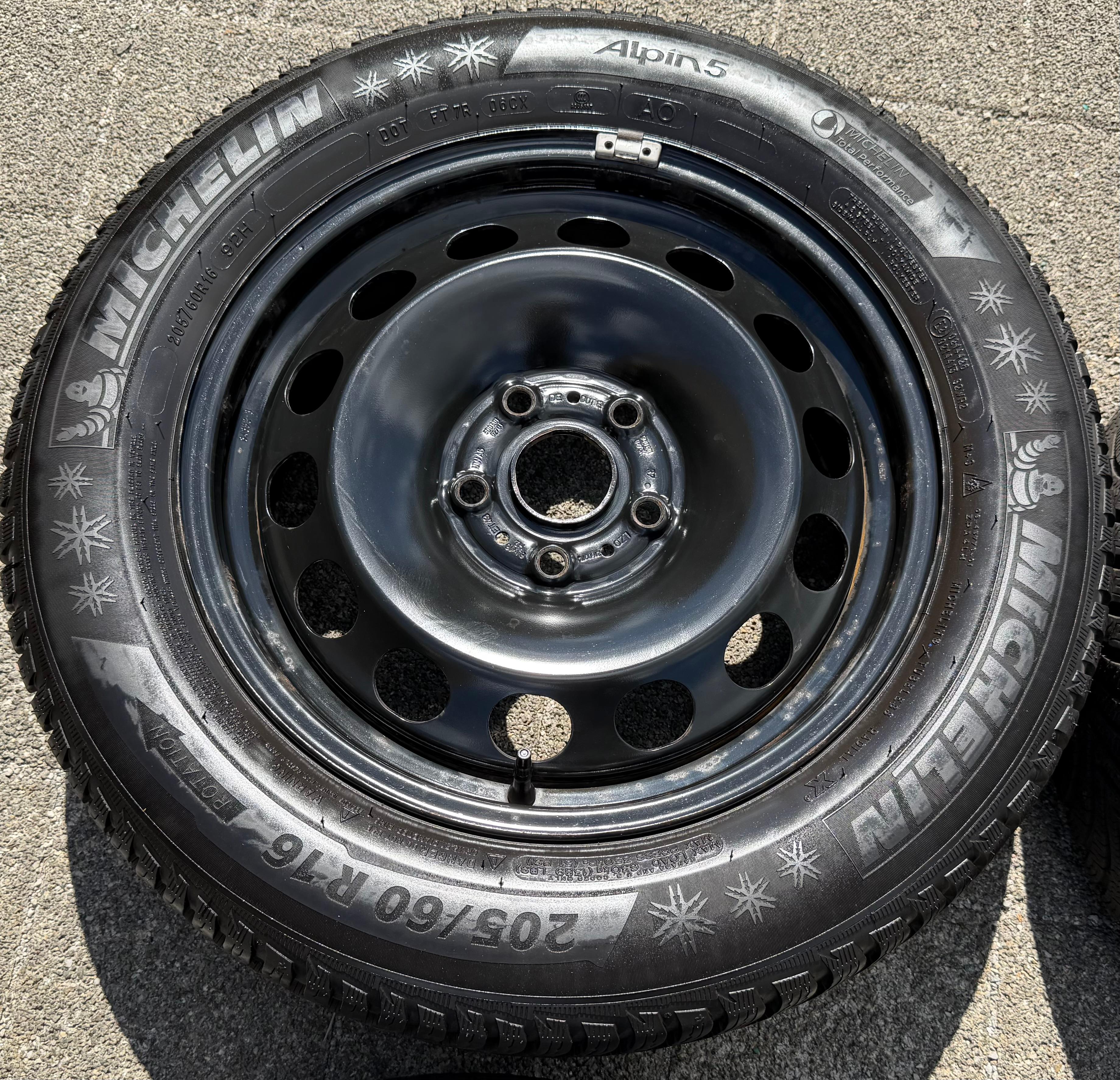 4 Winterräder Audi Q2 GA VW T-ROC A11 205/60R16 92H Michelin Alpin 5 Winterreifen
