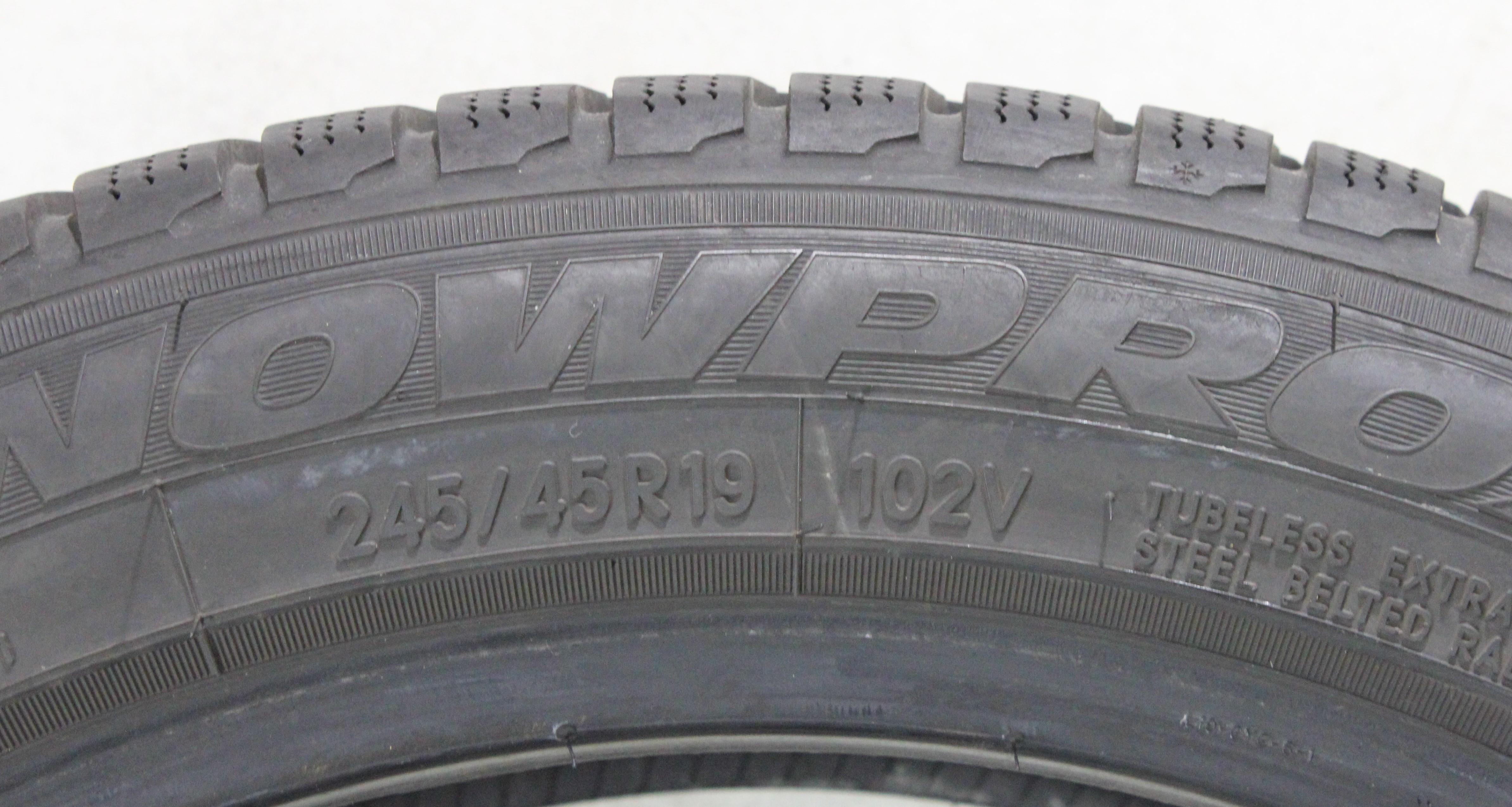 2 x 245/45R19 102V Winterreifen Toyo SnowProx S954 SUV 6-6,5mm 2024