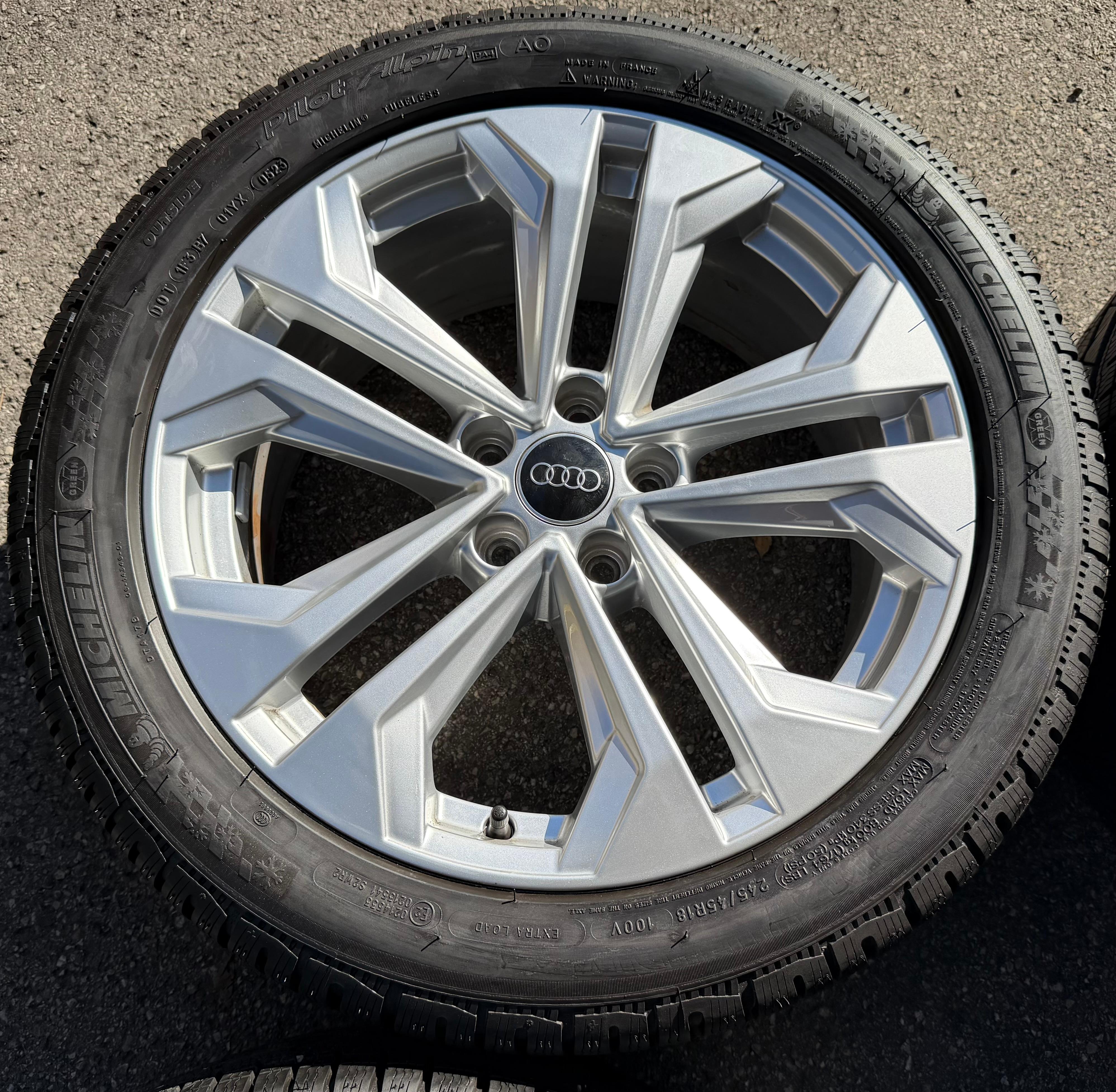 4 ruedas de invierno de aleación originales de 18" para Audi A4 Allroad 8W B9 8W9601025L 245/45R18 100V Michelin