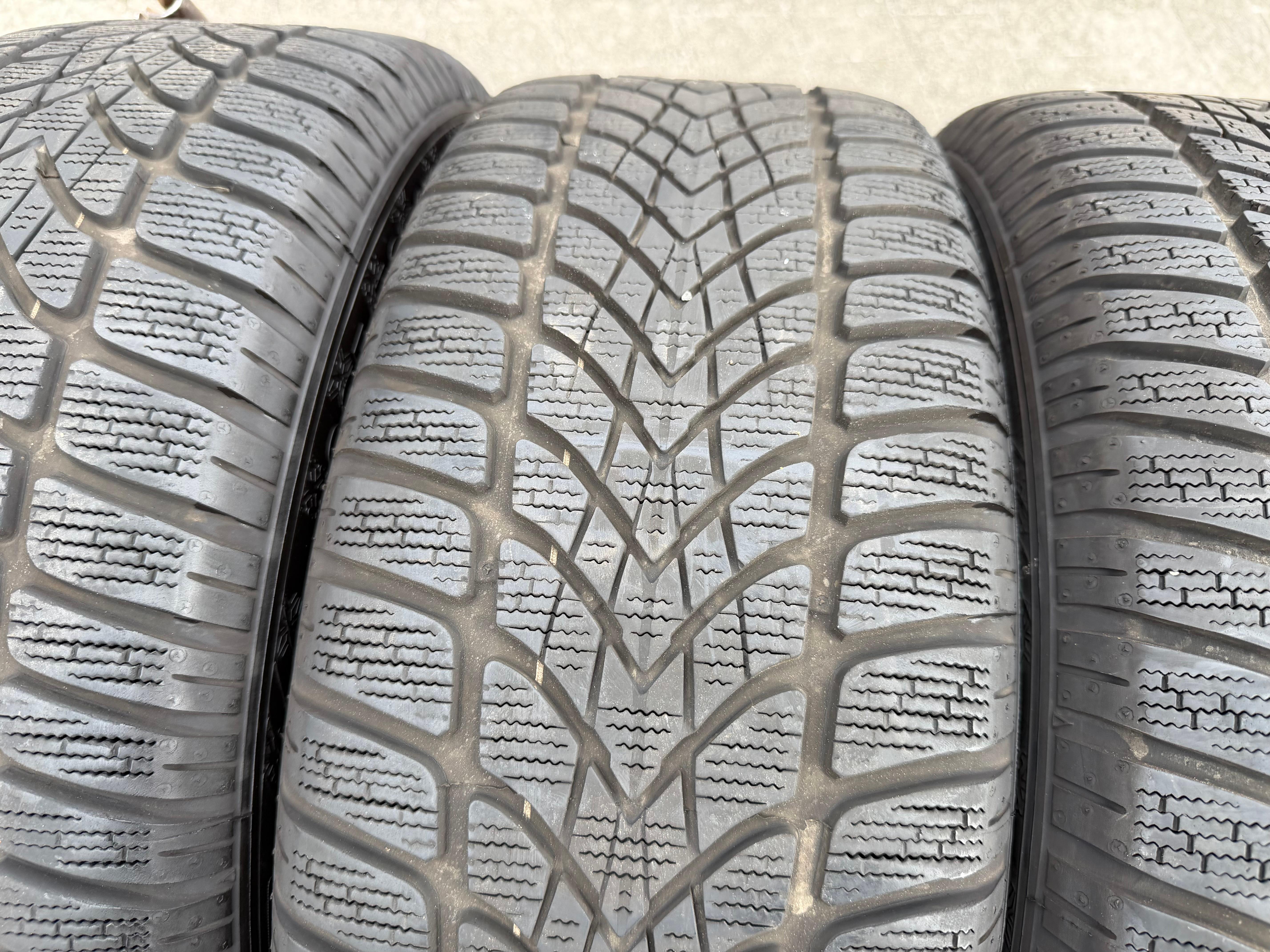 4 Original 17" Alu Winterräder Audi A4 B9 8W 8W0601025P 225/50R17 98H Dunlop 2021