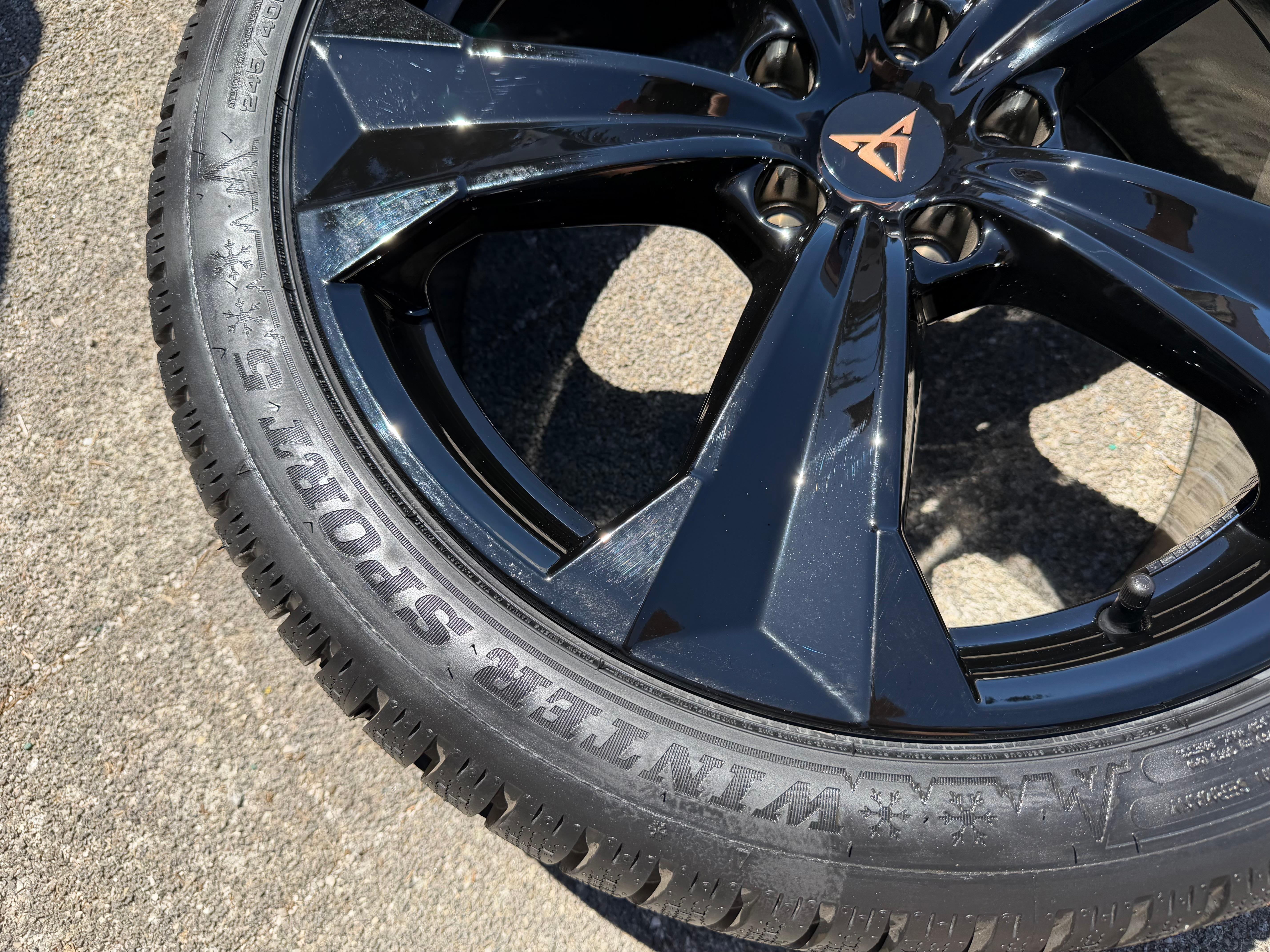 1 cerchio in lega originale da 19" per SEAT Ateca 5 porte, codice 575601025T, 8x19 ET45, nuovo