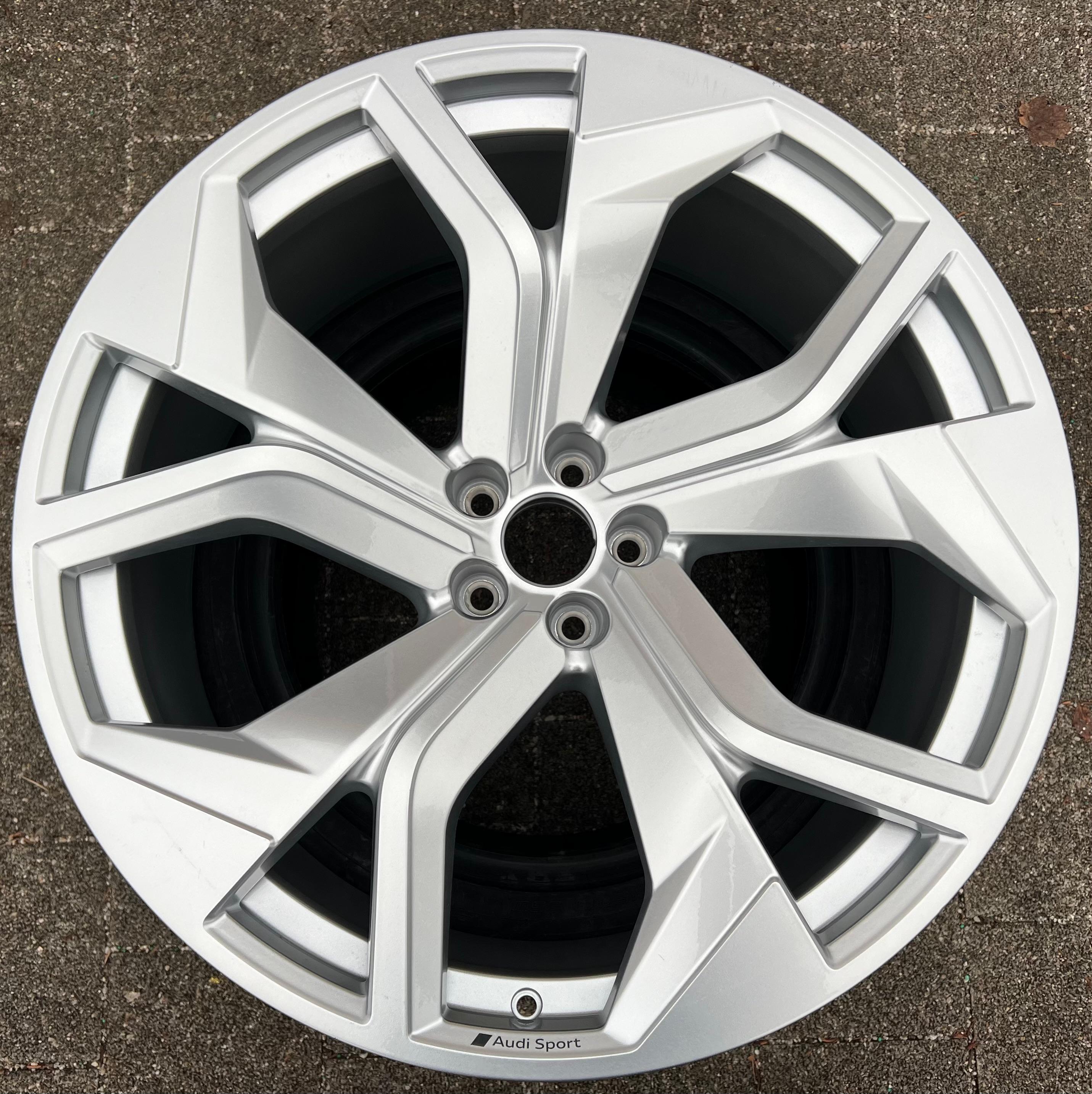 1 X ORIGINAL 23" ALUFELGE AUDI Q8 4M8601025AF 10,5x23 ET18 FELGE FREIHAUS