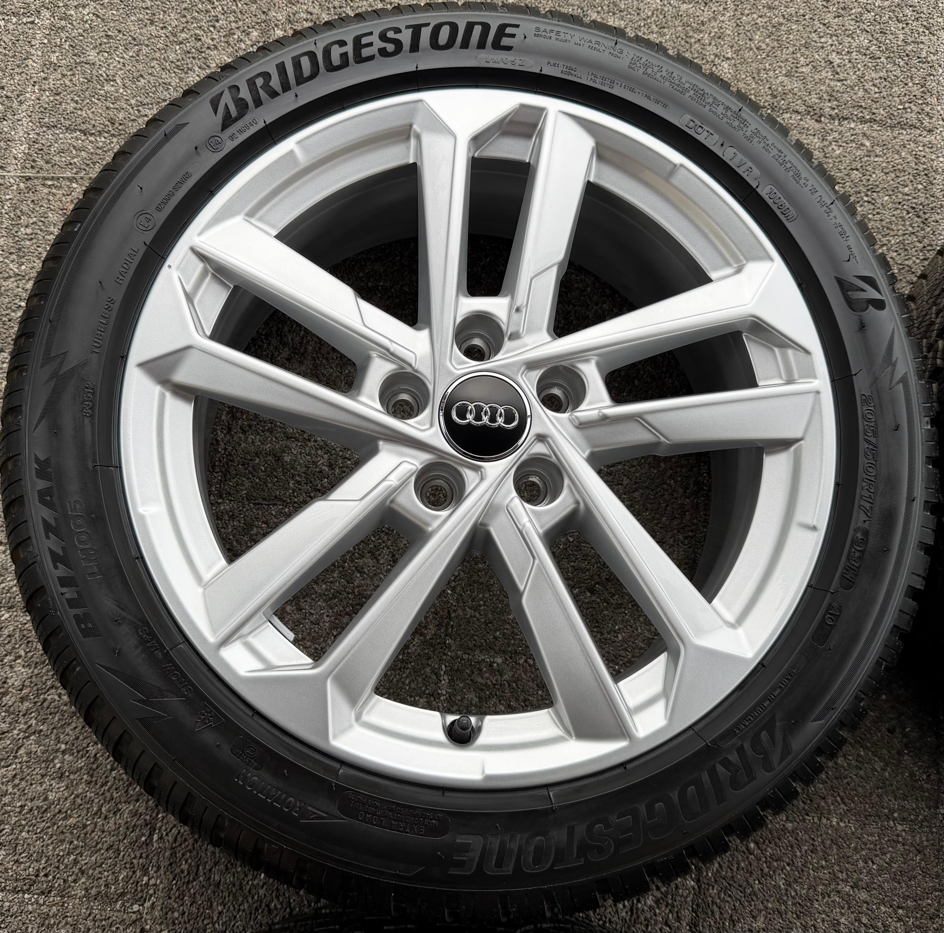 4 Original 17" Alu Winterräder Audi A3 S3 8Y 8Y0601025L 205/50R17 93H Bridgestone 2023