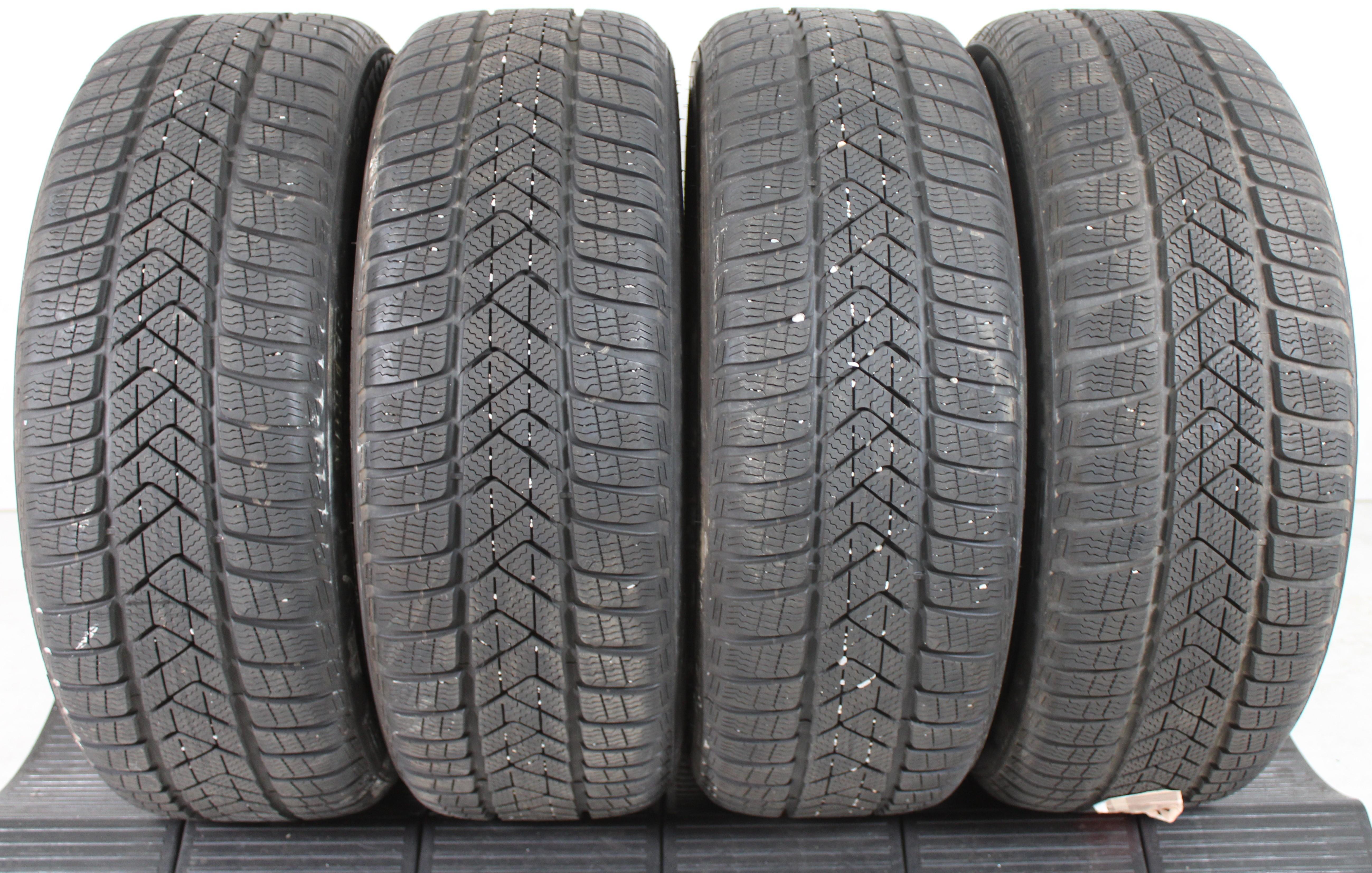 4 x 225/45R19 96V Winterreifen Pirelli Sottozero 3 Runflat 7mm 2019 *