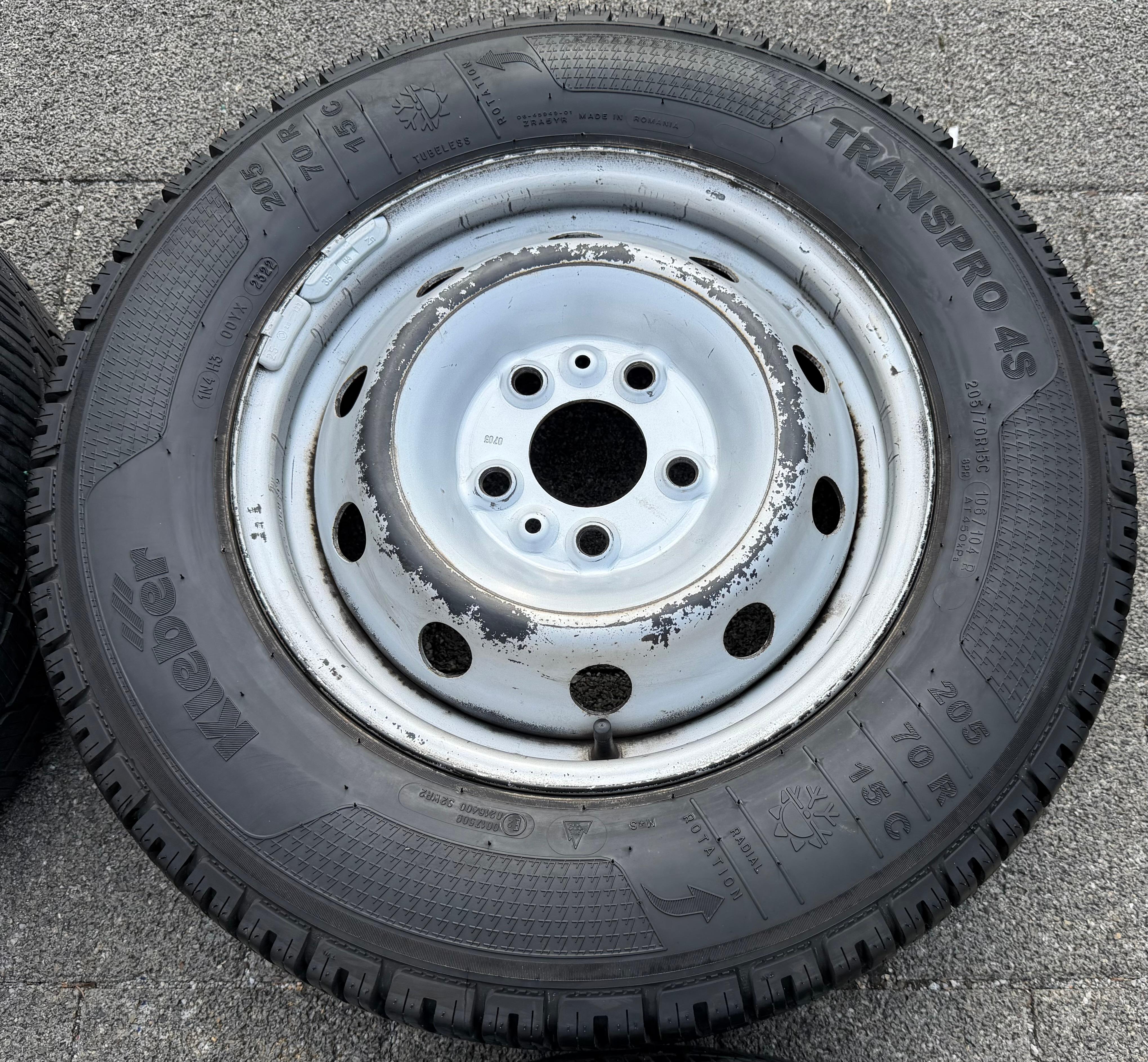 4 Ganzjahresräder Fiat Ducato Citroen Jumper Peugeot Boxer 205/70R15C 106/104R 2022 Allwetterreifen