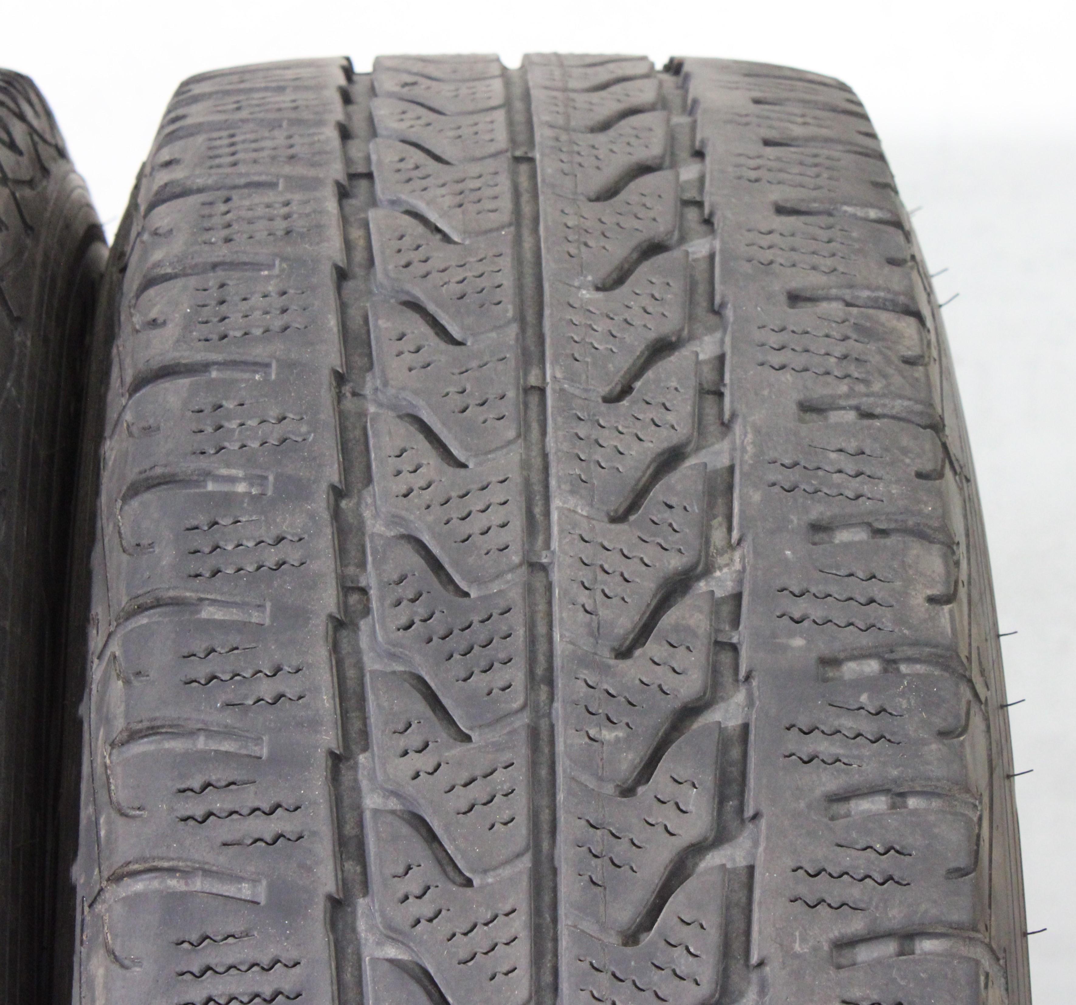 2 x 225/70R15C 112/110R Winterreifen Goodyear Ultra Grip Cargo 4,5-5mm 2022