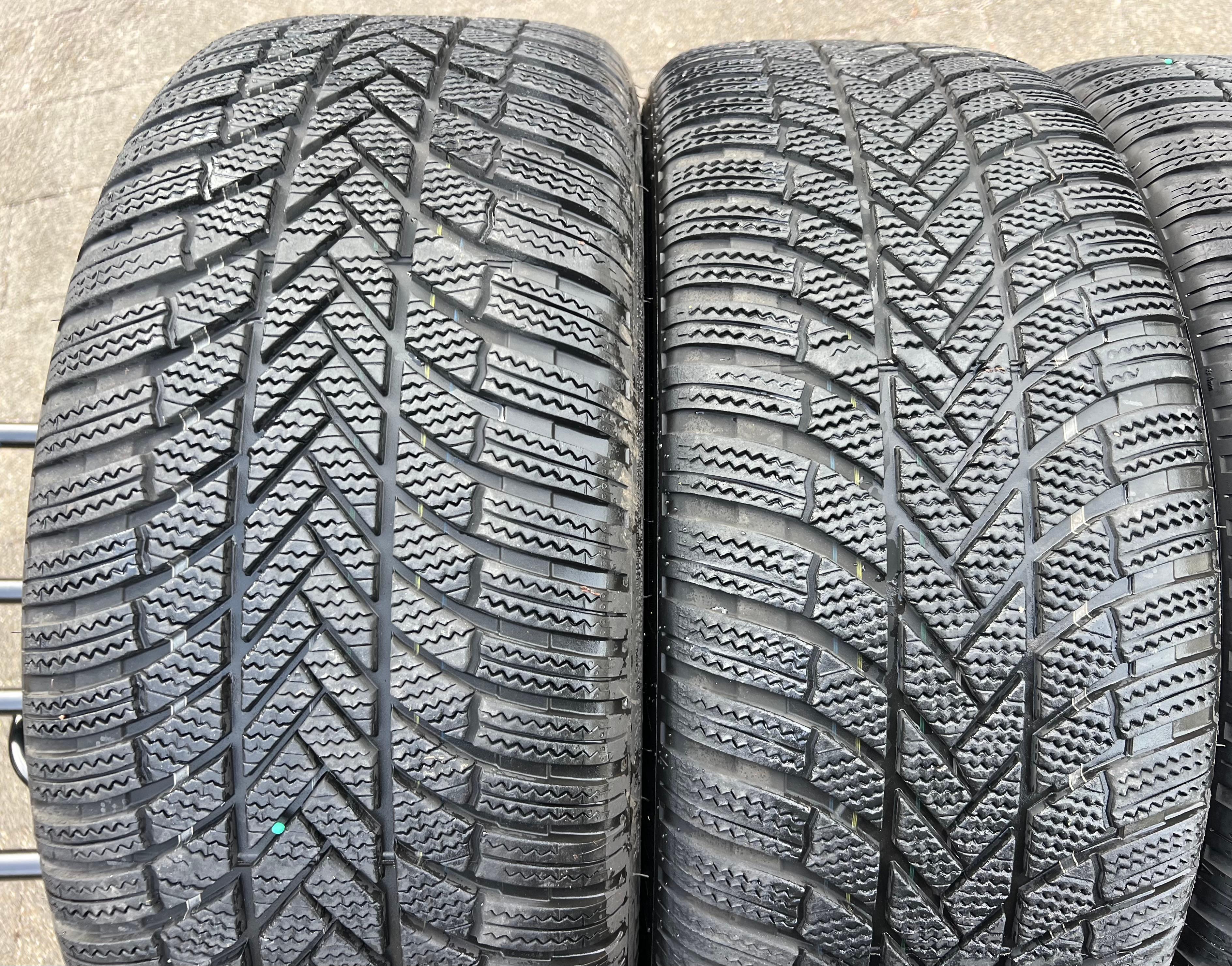 4 RUEDAS DE ALEACIÓN ORIGINALES DE INVIERNO DE 19" AUDI A5 S5 FU2 B10 8B3601025AT 245/40R19 98H 2024