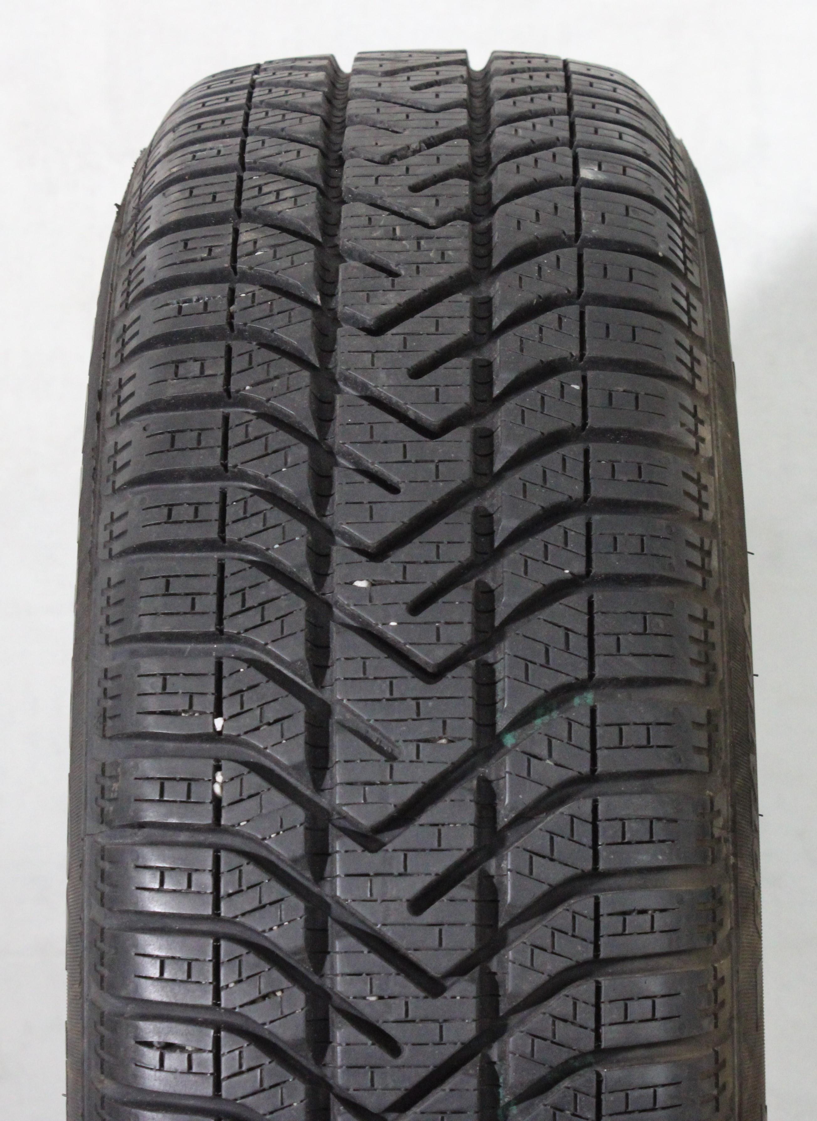 1 x 175/65R14 82T Winterreifen Pirelli Snow Control Serie 3 Winter 190 6,5-7mm 2022