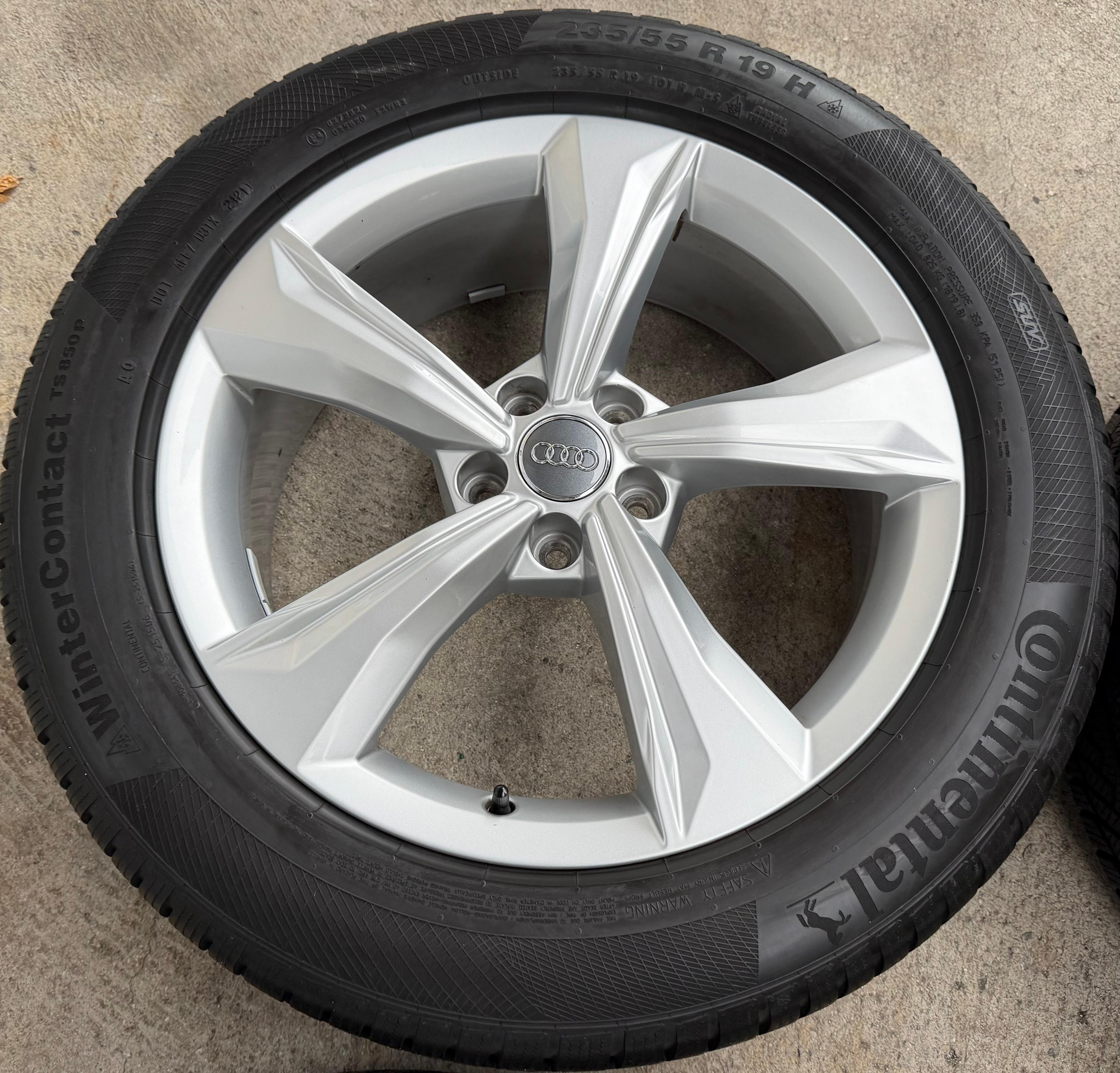 4 Original 19" Alu Winterräder Audi Q5 SQ5 FY 80A601025K 235/55R19 101H Continental 2021