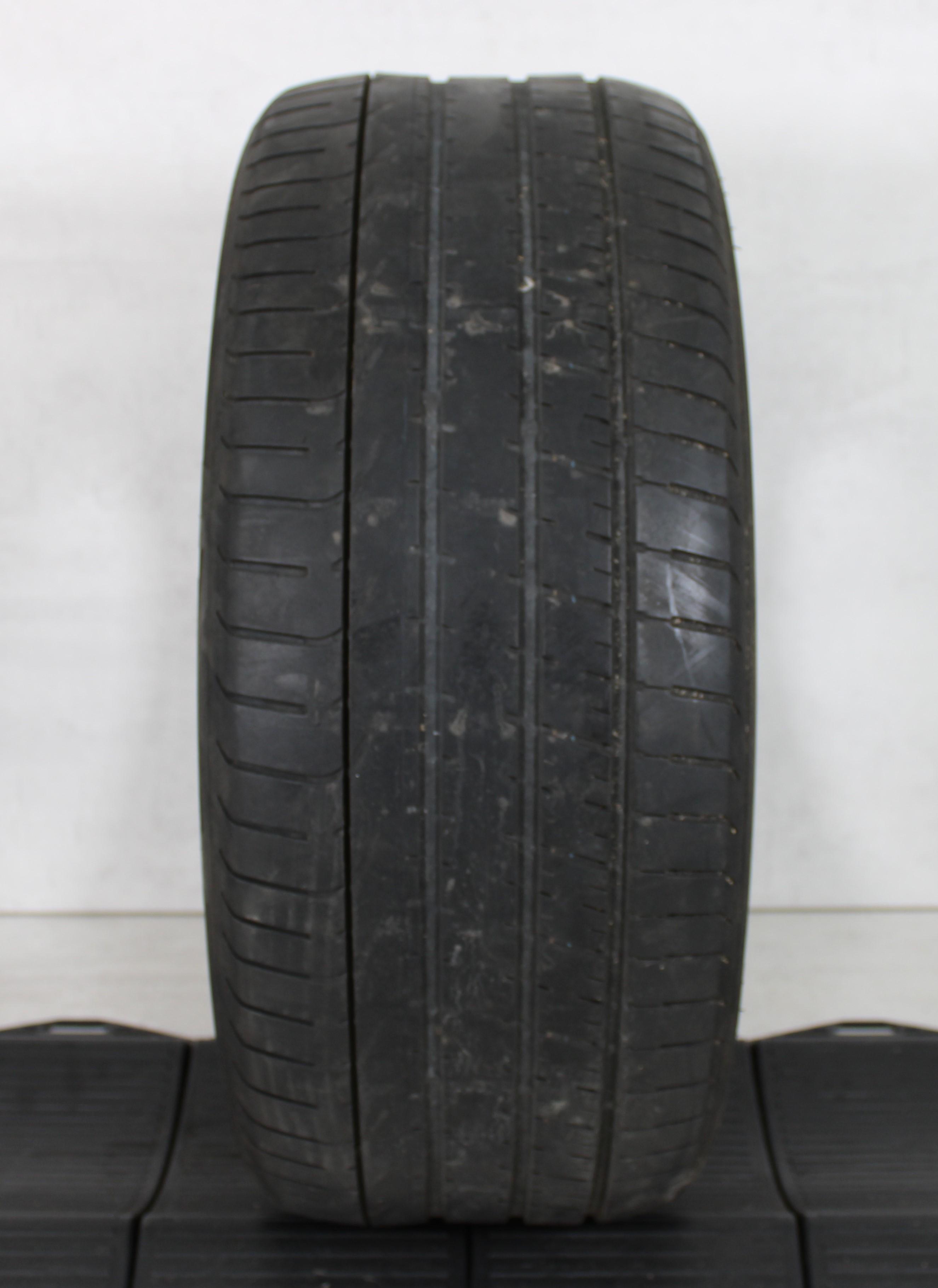 1 x 275/40R18 101Y neumático de verano Pirelli Pzero Runflat 3,5-4mm 2014 *