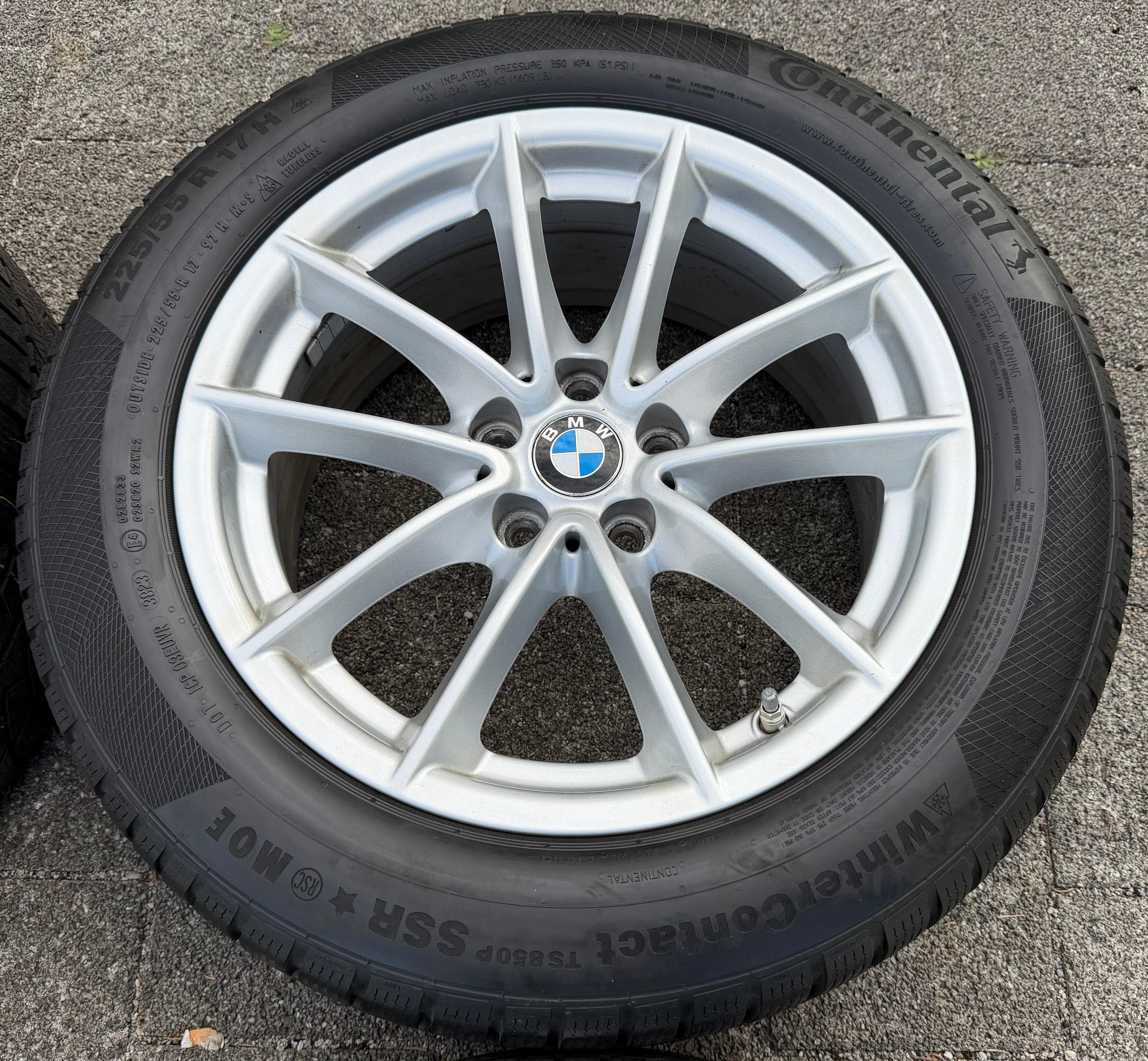 4 roues hiver en alliage d’origine 17" BMW Série 5 G30 G31 225/55R17 97H Continental avec RDKS