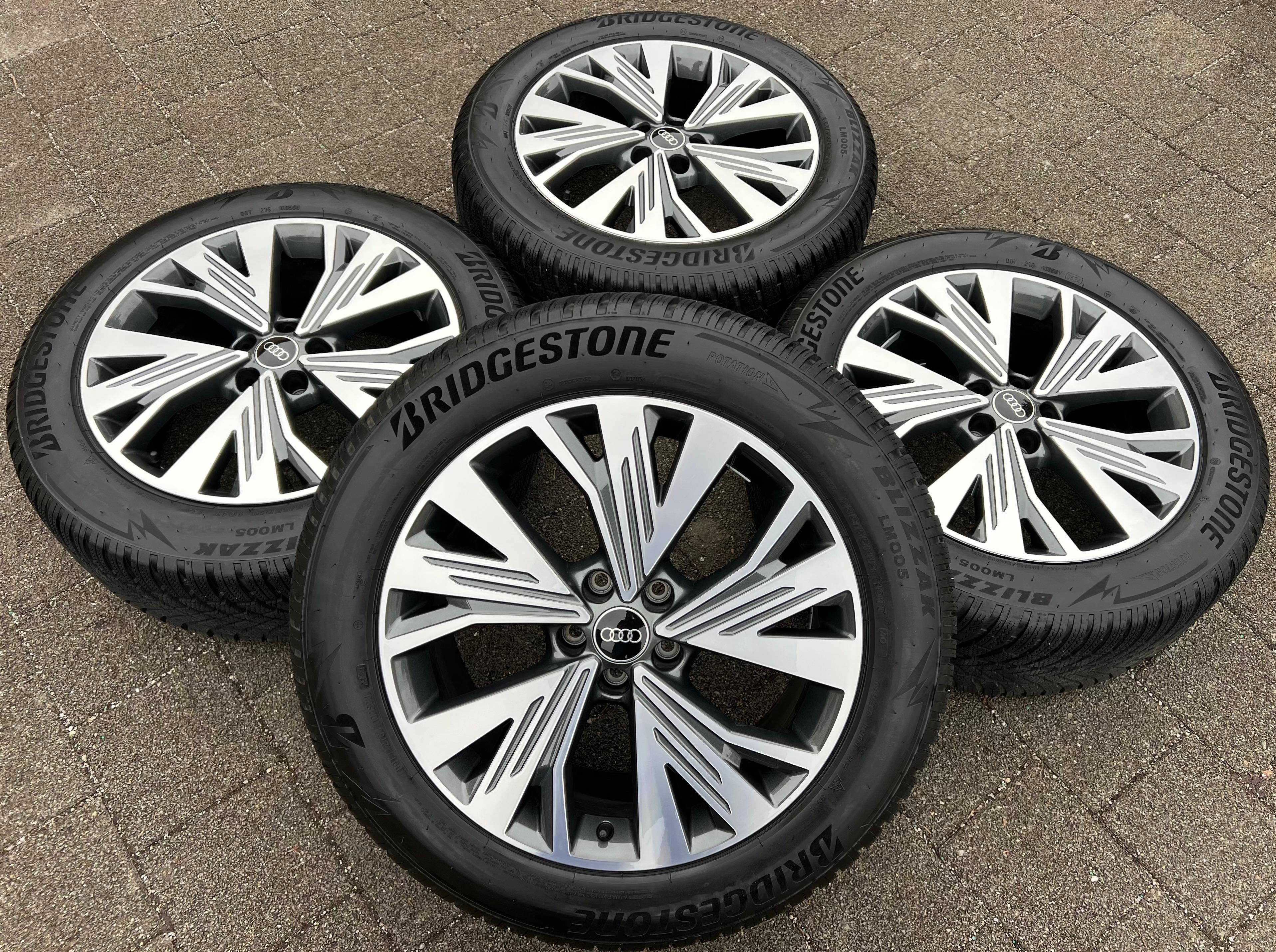 4 ORIGINAL 19" ALU WINTERRÄDER AUDI Q4 E-TRON 235/55R19 101T 255/50R19 103T 2024
