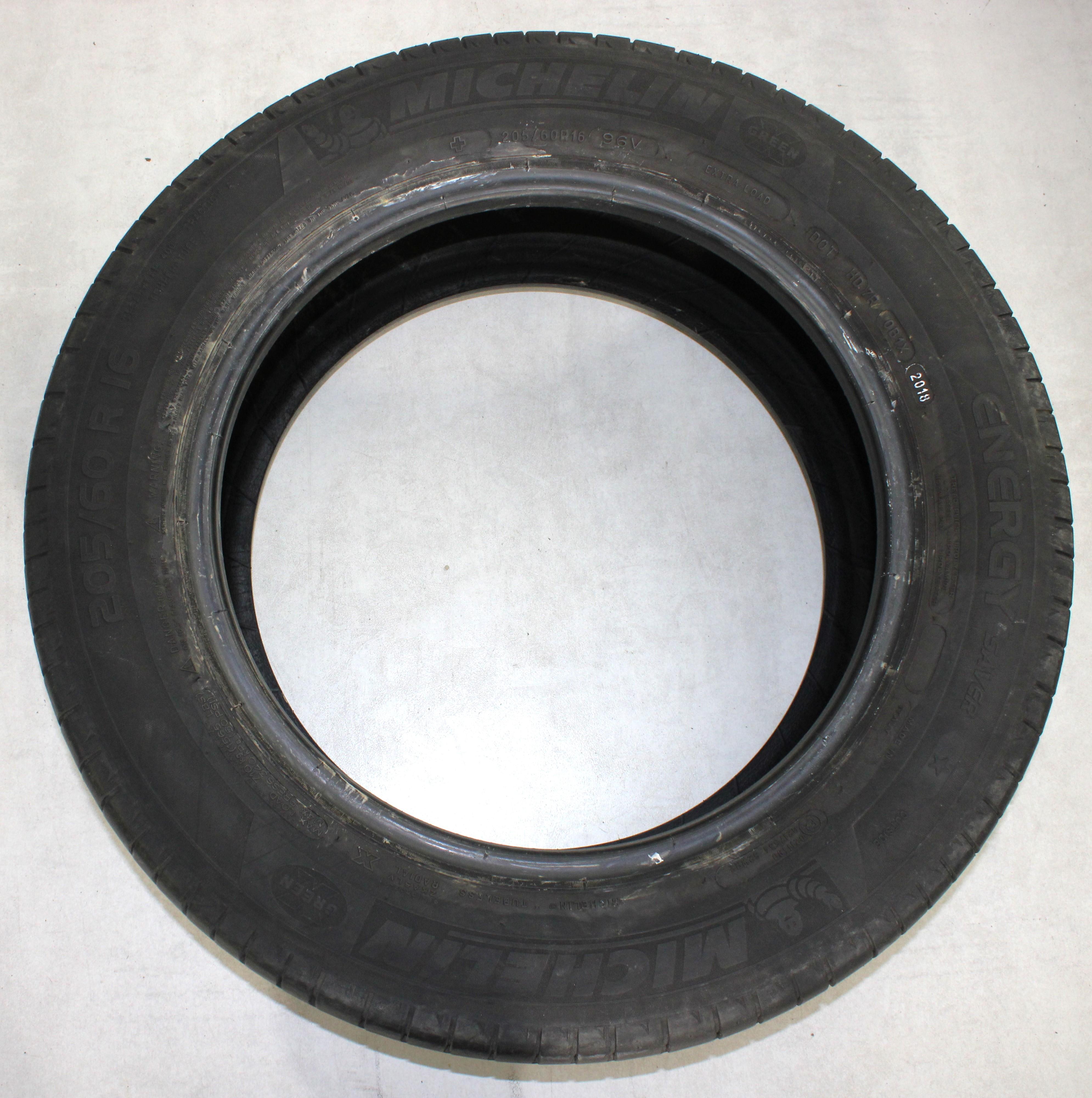 2 x 205/60R16 96V Sommerreifen Michelin Energy Saver + 4,5-5mm 2018 *