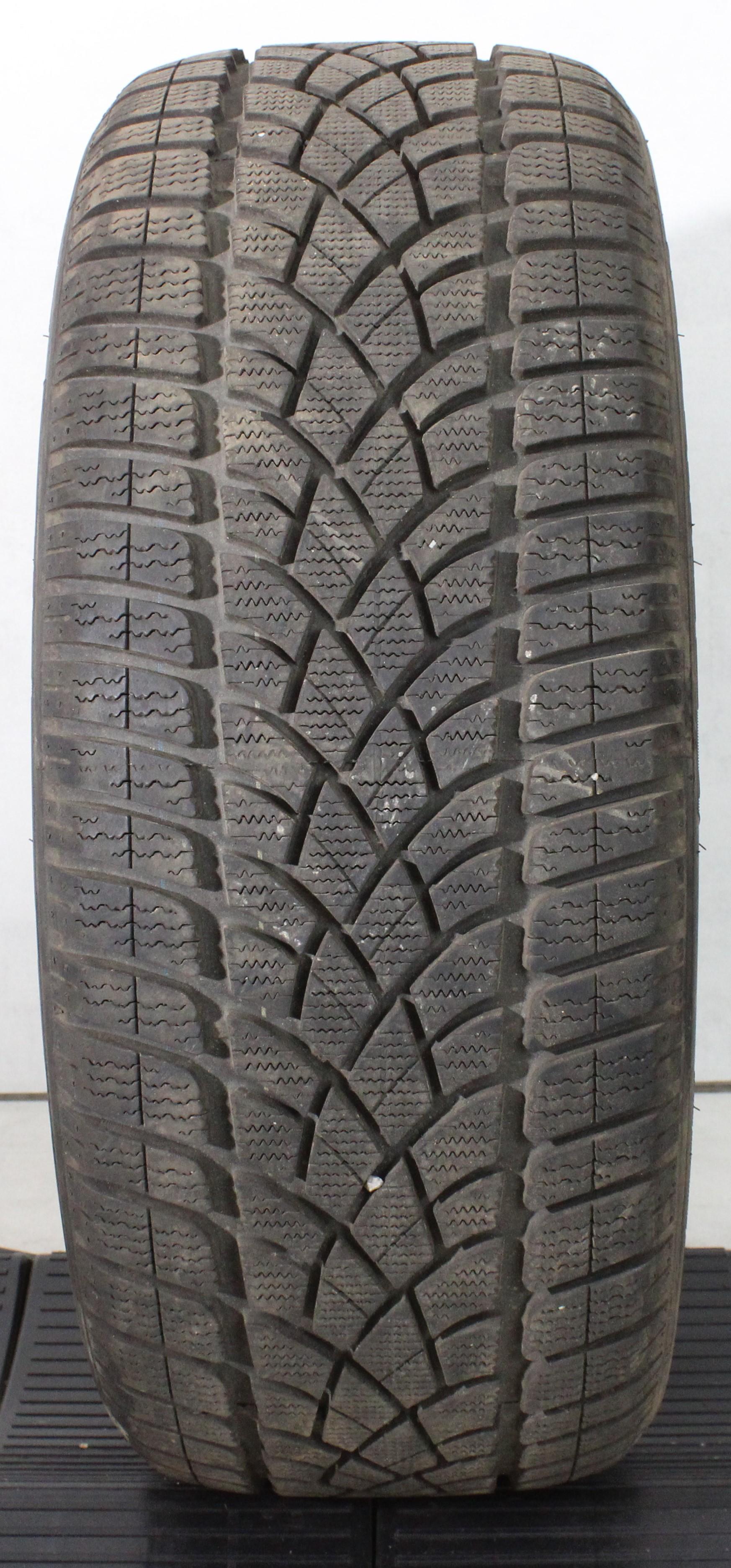 1 x 235/40R19 96V Winterreifen Dunlop SP Winter Sport 3D 7,5mm 2022 R01