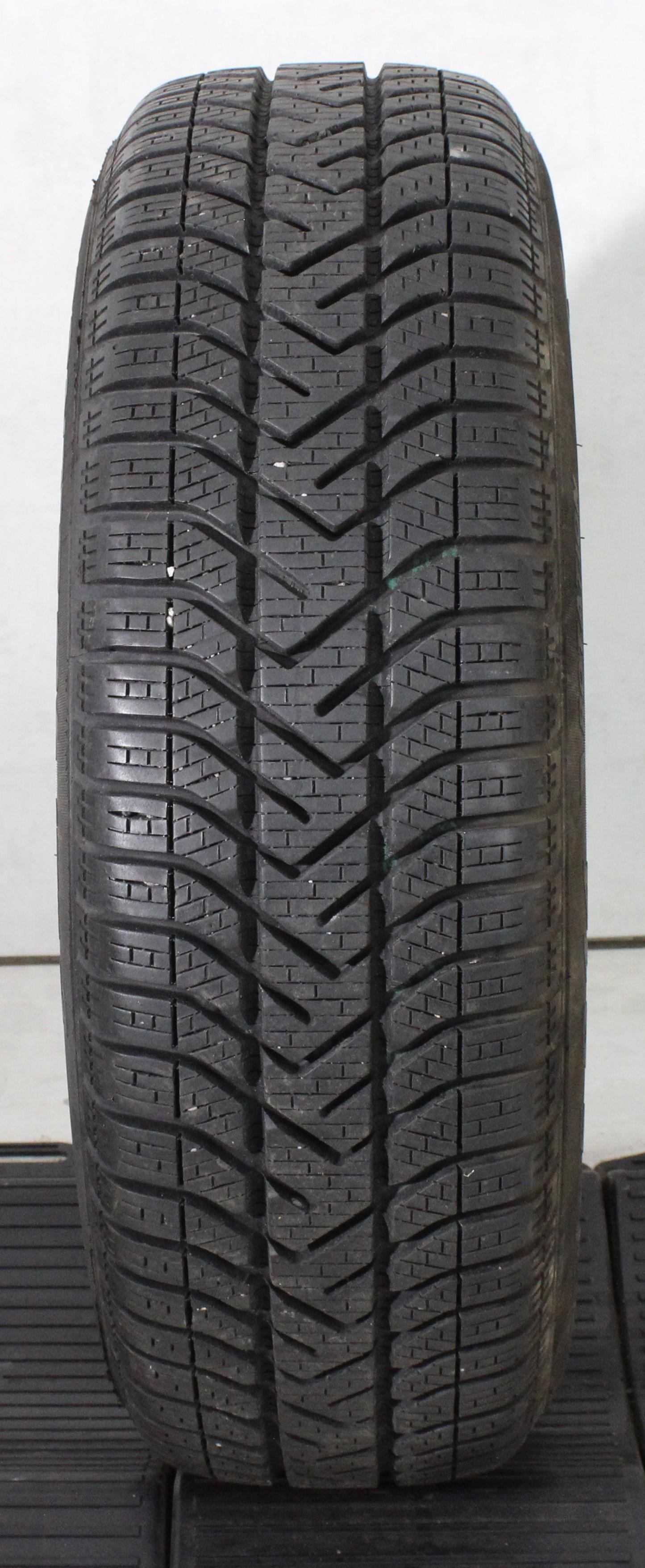 1 x 175/65R14 82T Winterreifen Pirelli Snow Control Serie 3 Winter 190 6,5-7mm 2022
