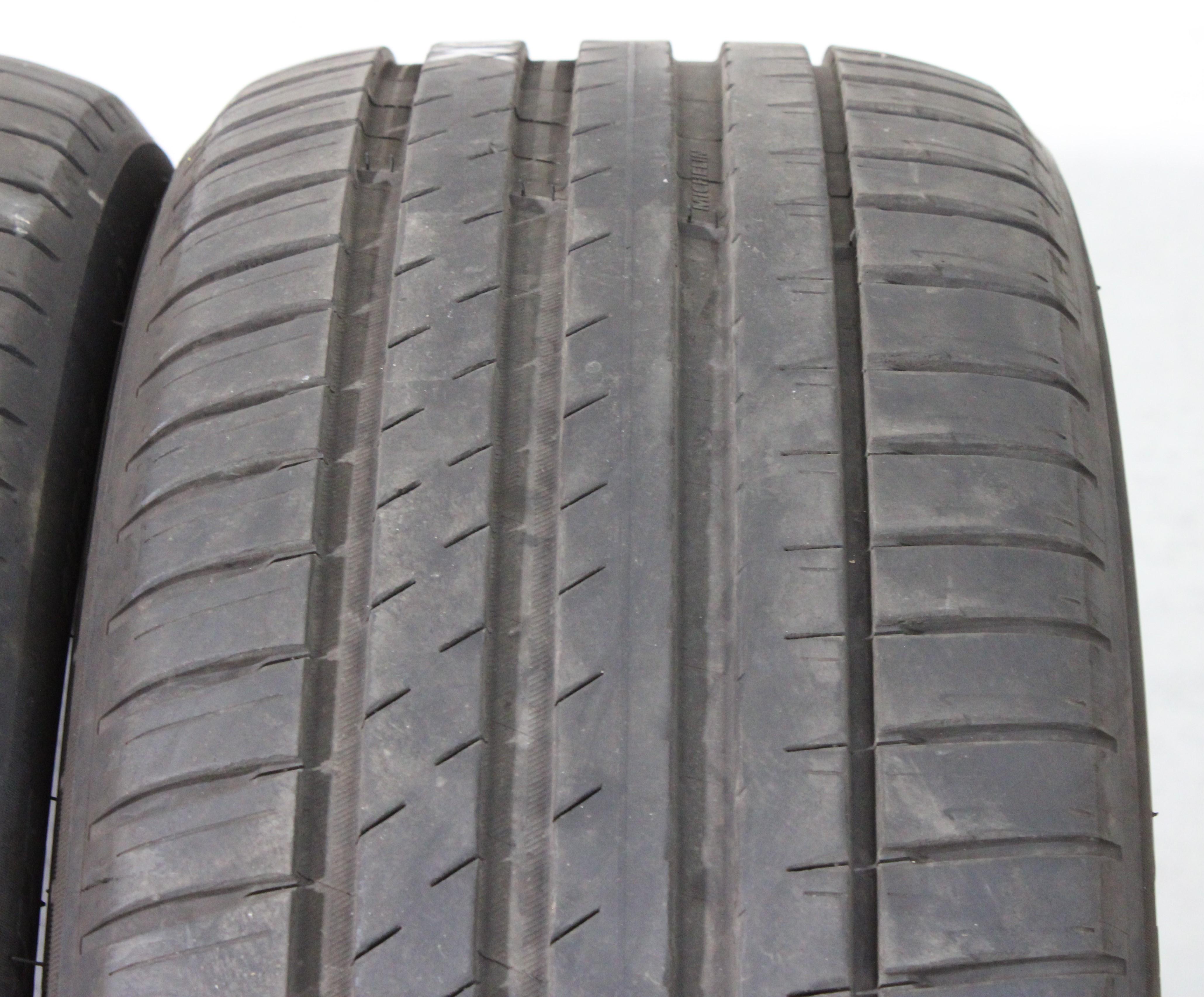2 neumáticos de verano Michelin Pilot Sport 4 SUV 245/50R19 105W, 5-5,5 mm, 2022 *