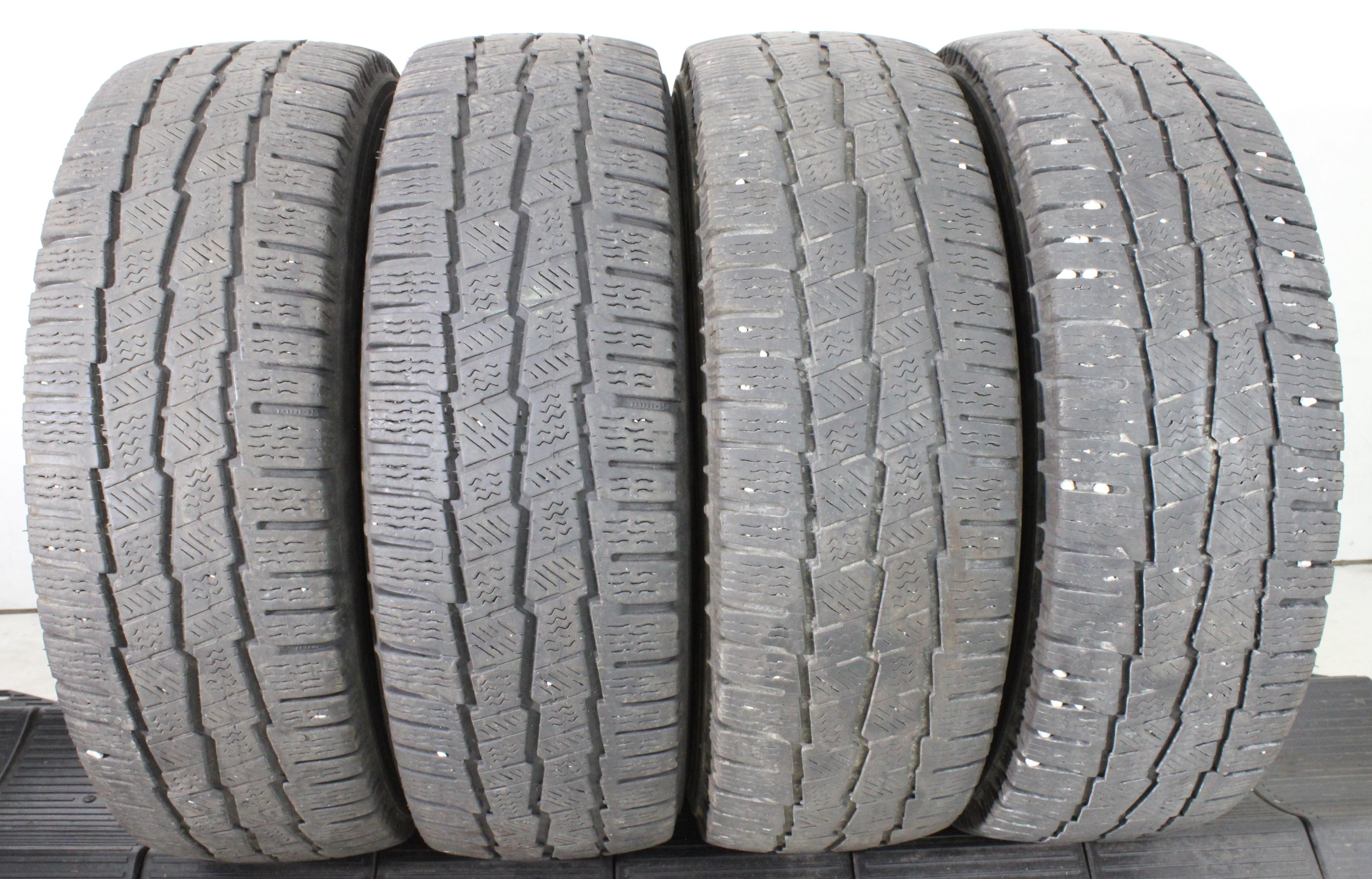 4 x 215/65R16C 109/107R Winterreifen Michelin Agilis Alpin 3x5-5,5mm/1x6mm 1x2021/3x2023