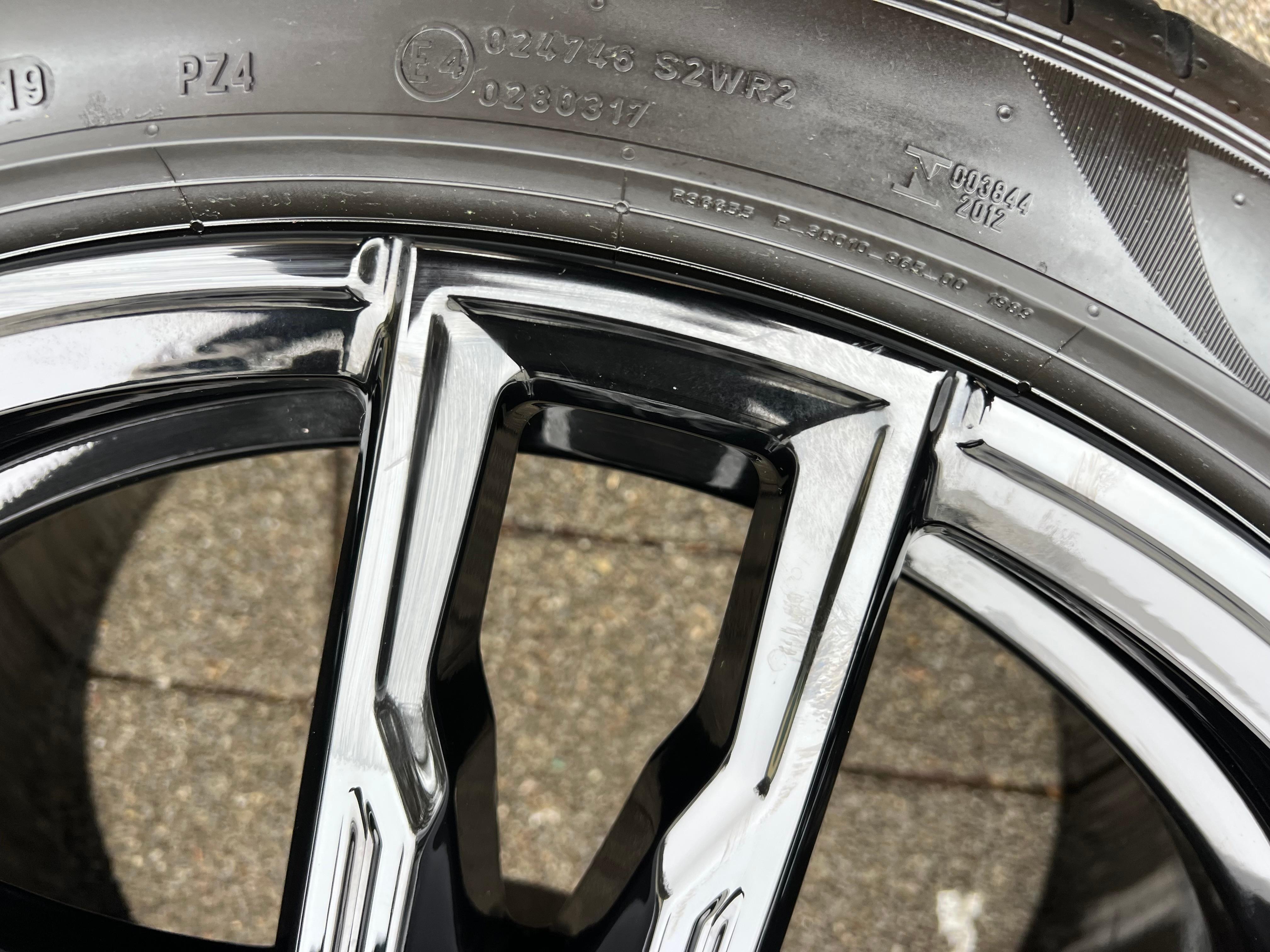 4 ORIGINELE 20" ALUMINIUM ZOMERWIELEN BMW M5 F90 M8 F90 F91 F92 F93 STYLING 810M RDKS