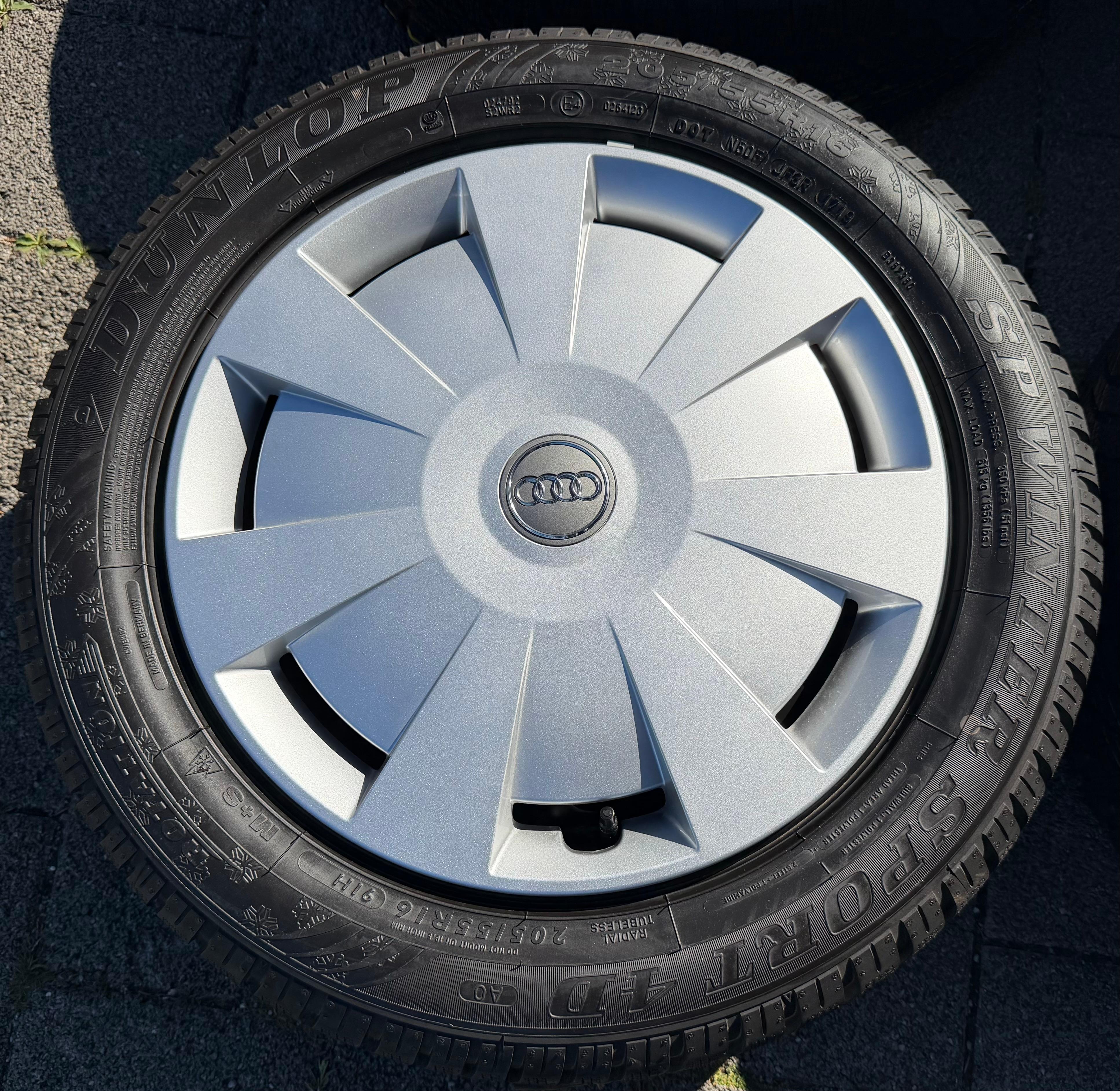 4 ruote invernali VW Golf 7 Audi A3 8V Seat Leon 5F Skoda Octavia 5E 205/55R16 91H Dunlop