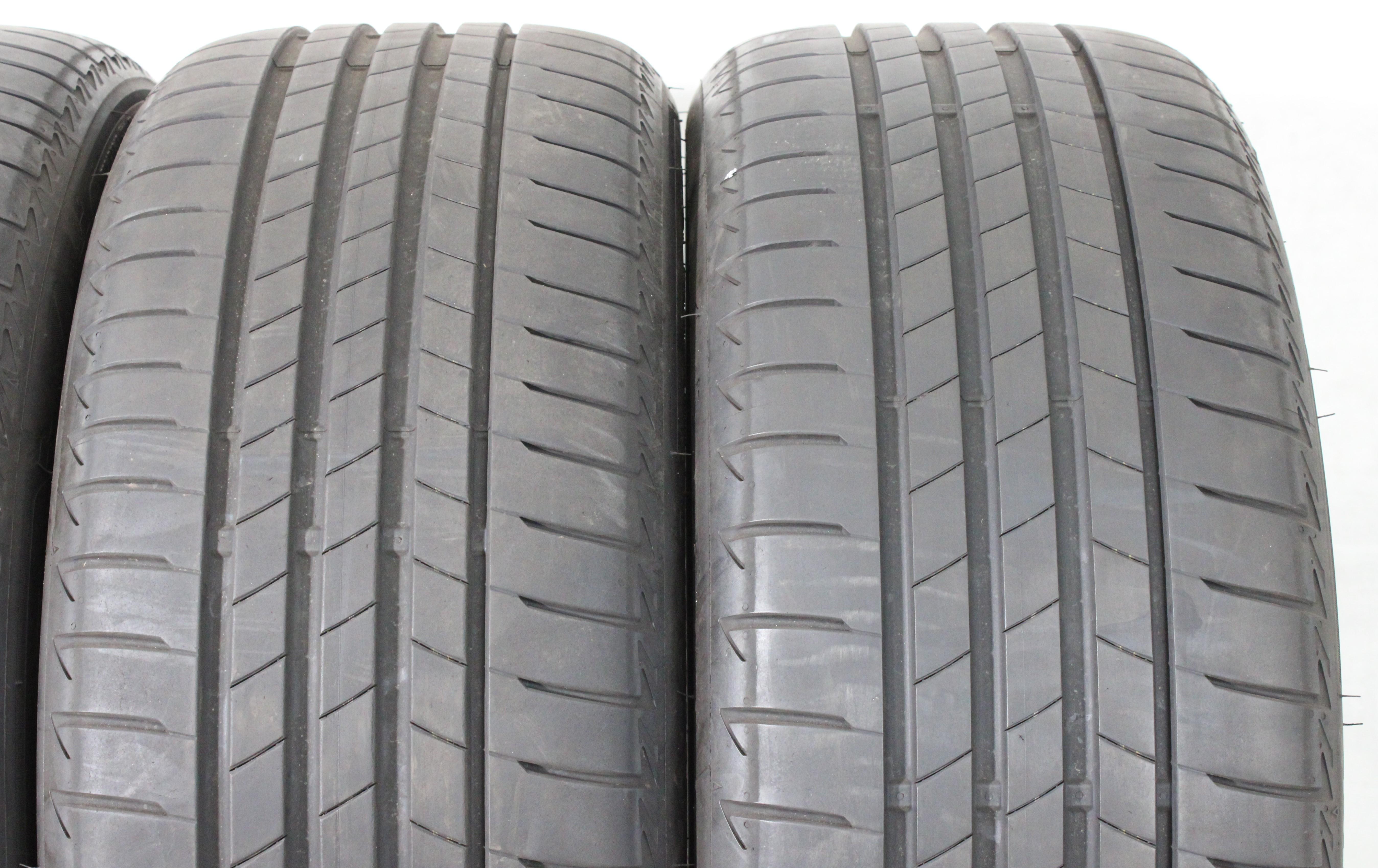 4 RUOTE ESTIVE ORIGINALI IN LEGA DA 17" PER AUDI A5 8W B9 225/50R17 98Y BRIDGESTONE, SPEDIZIONE GRATUITA