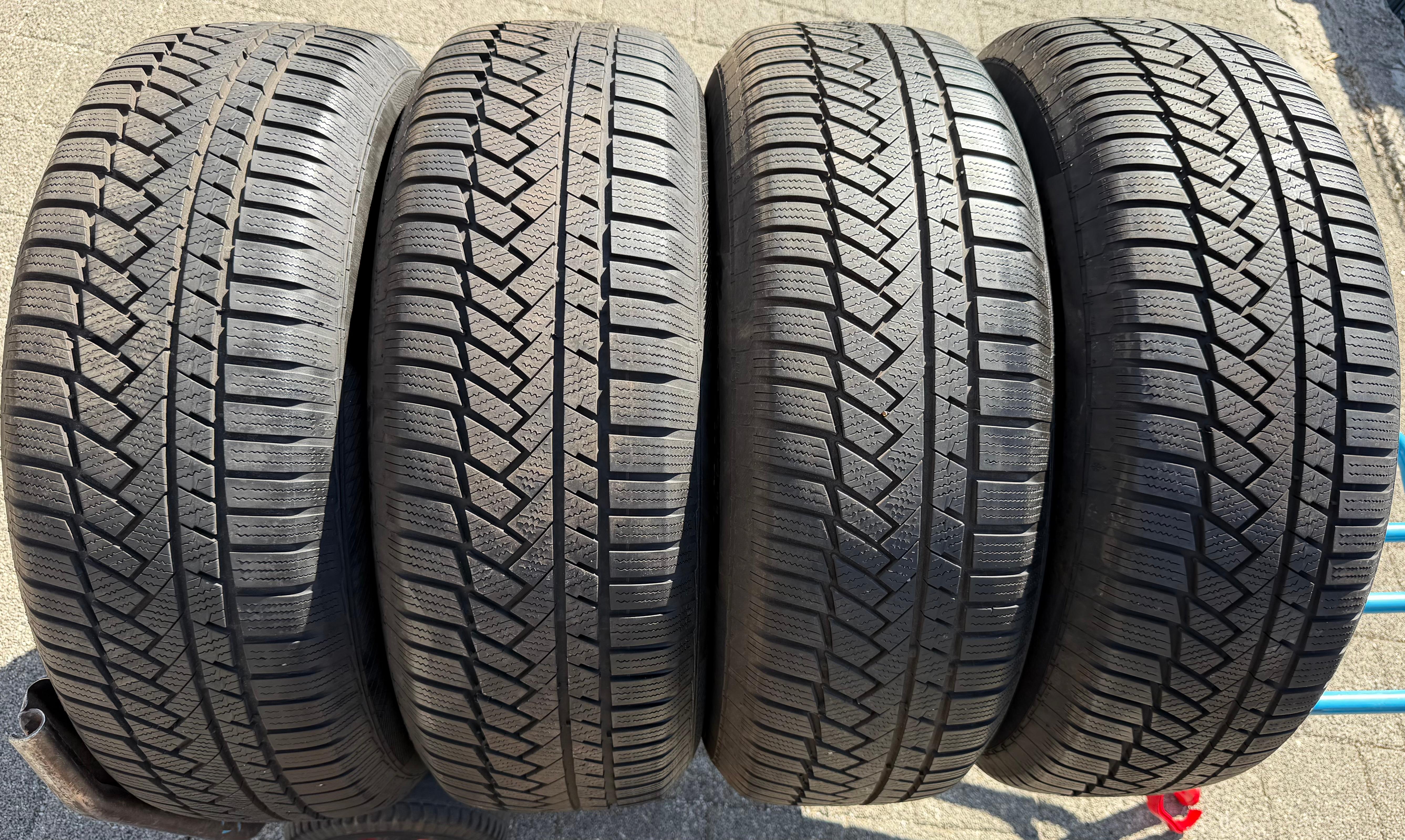 4 Original 17" Alu Winterräder Audi Q5 FY 80A601025J 7x17 ET34 235/65R17 104H Continental