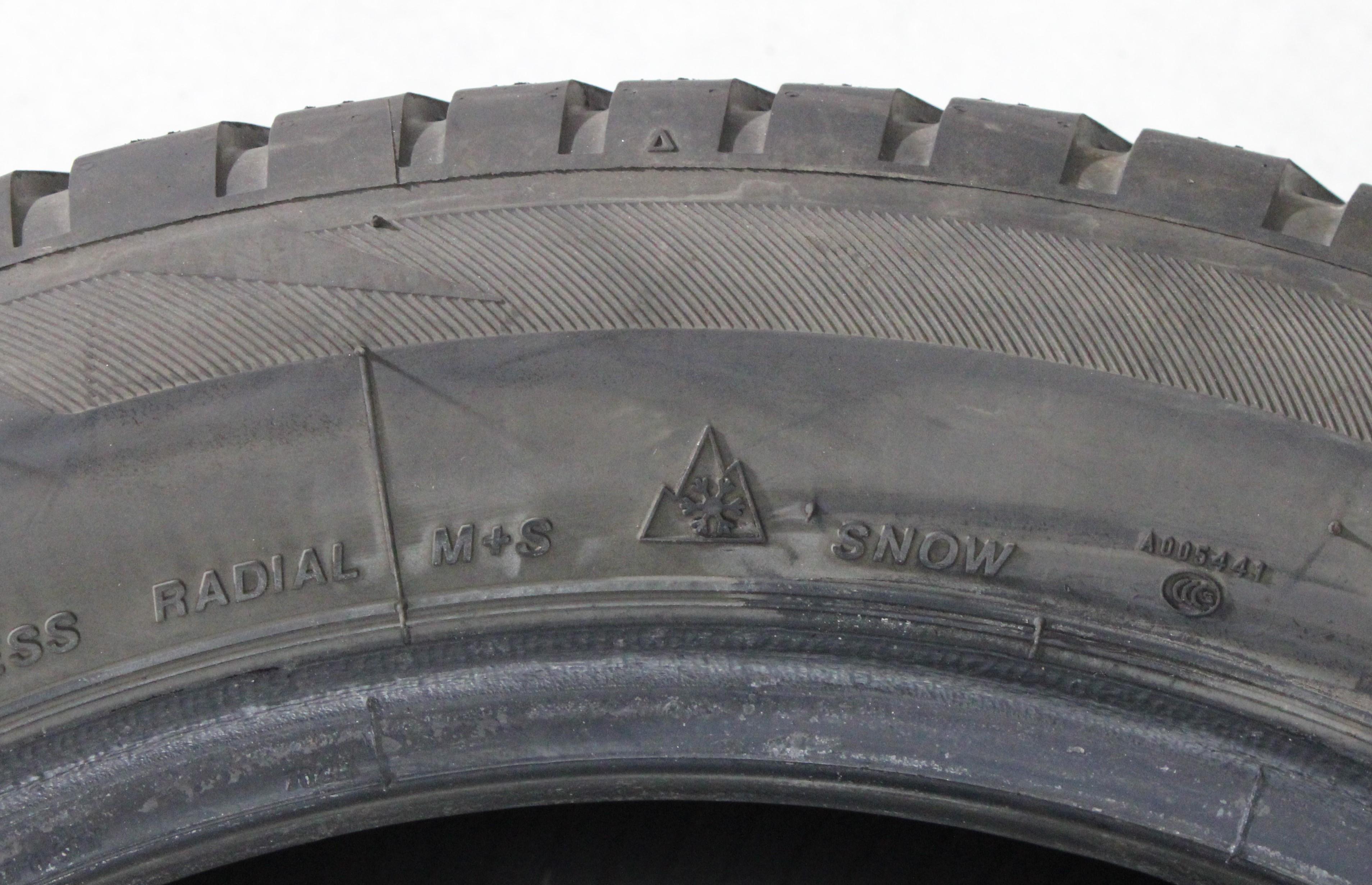 2 x 225/50R17 98H Winterreifen Bridgestone Blizzak LM001 * Runflat 5,5mm 2024