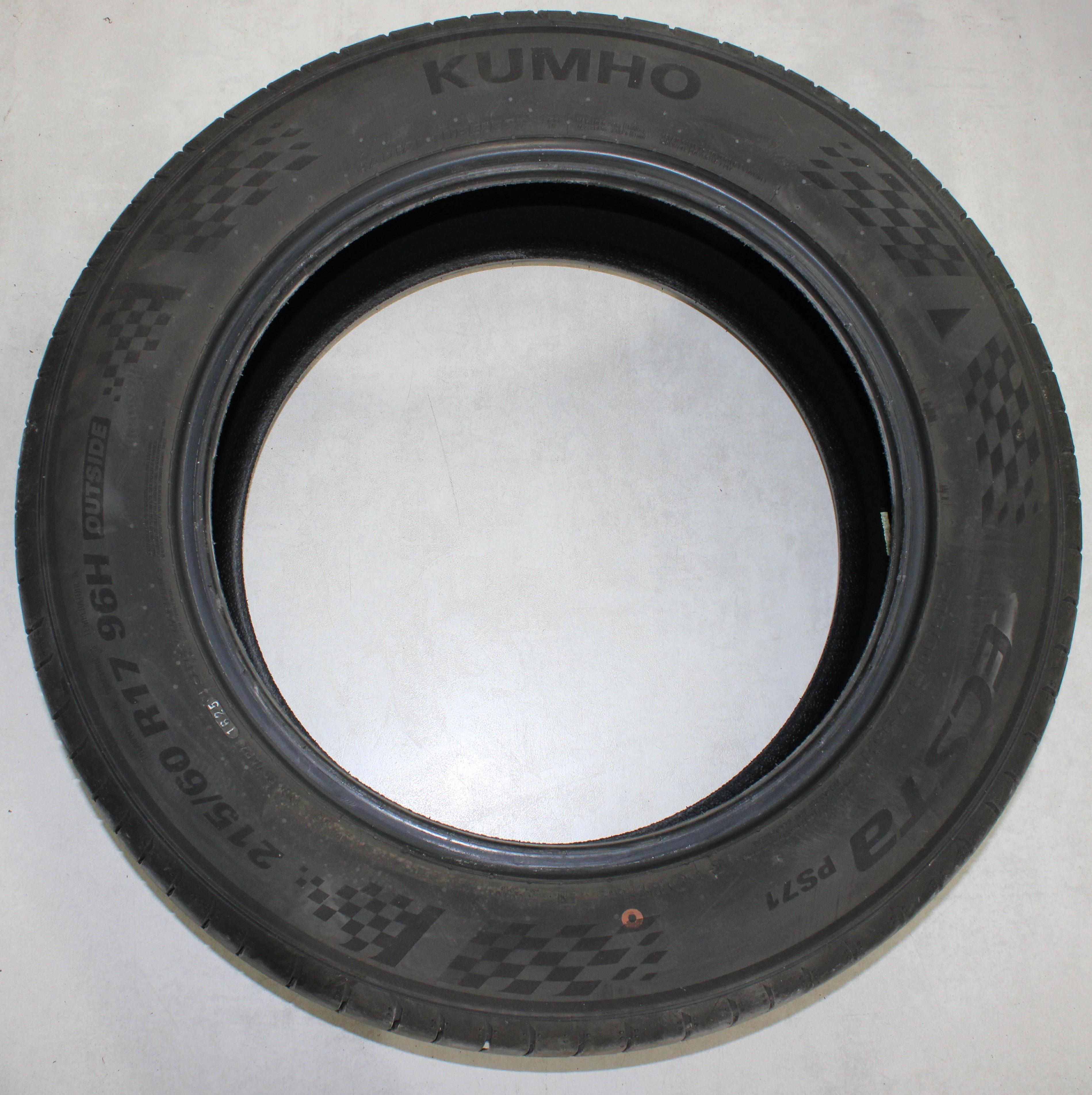 4 neumáticos de verano Kumho Ecsta PS71 215/60R17 96H, 5,5-6 mm, 2025