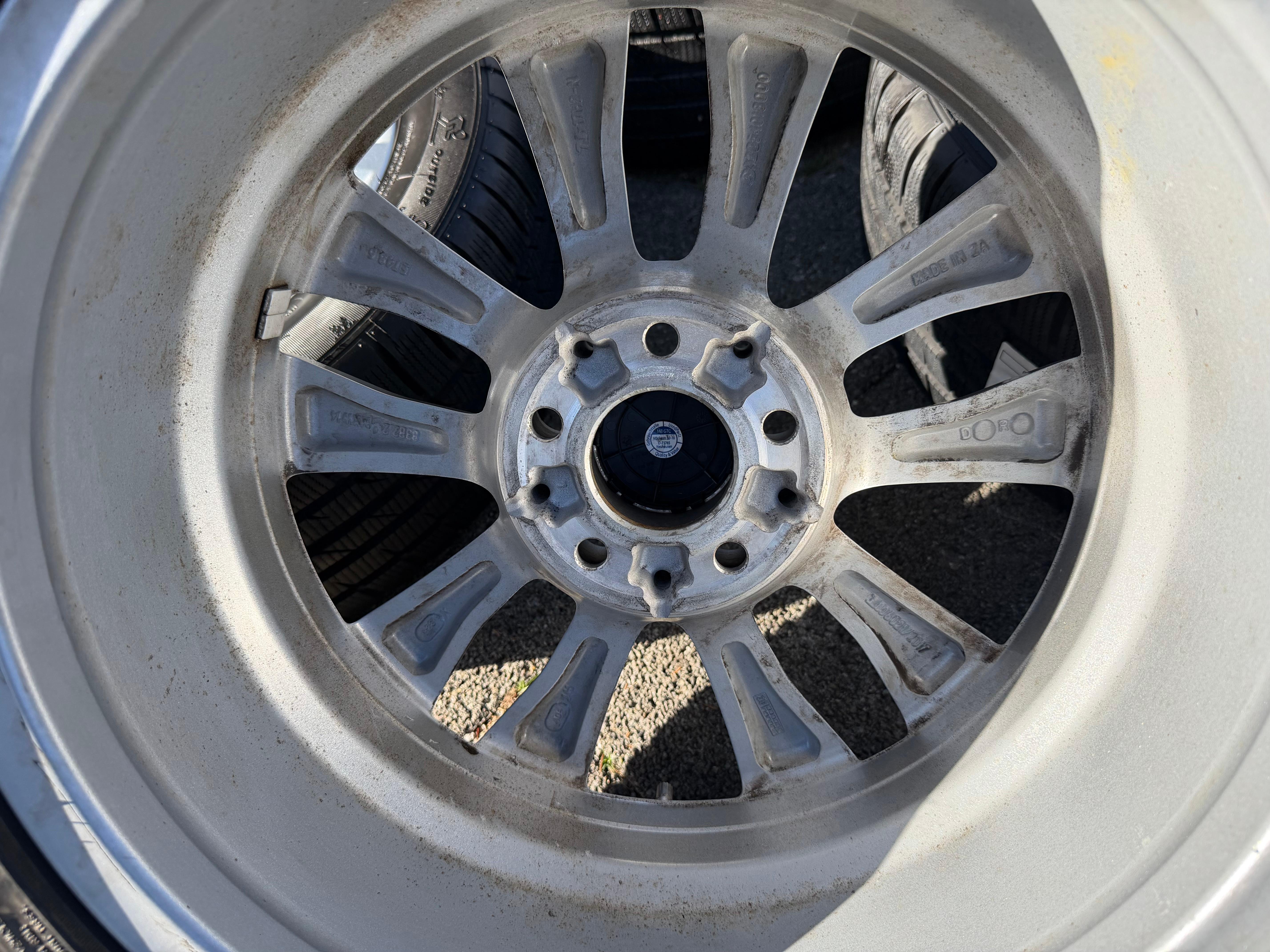 4 Original 17" Alu Winterräder Mercedes C-Klasse W205 A2054018000 225/50R17 98V