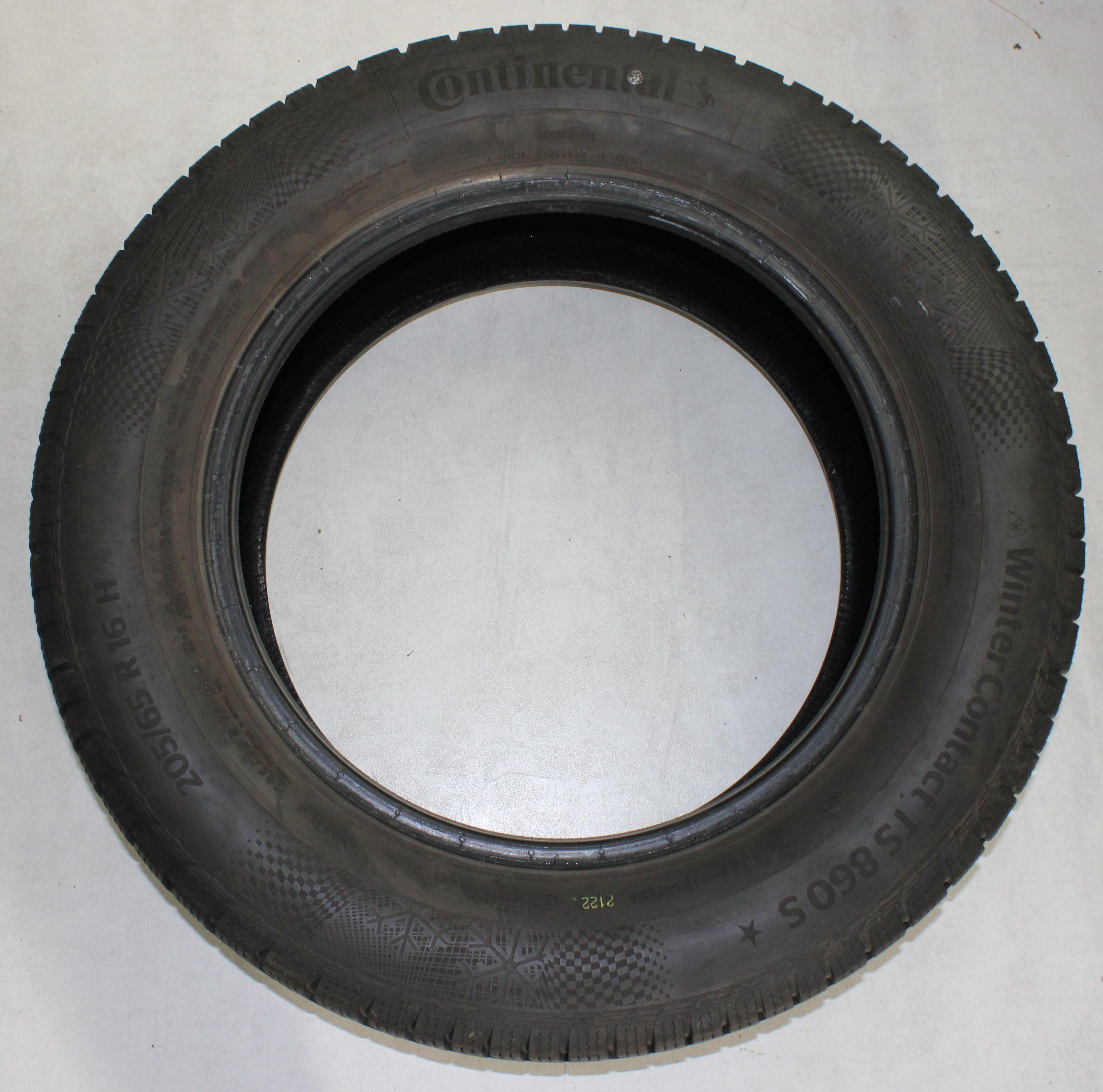 4 x 205/65R16 95H Winterreifen Continental Winter Contact TS860S* 2x4,5-5mm/2x5-5,5mm 2022