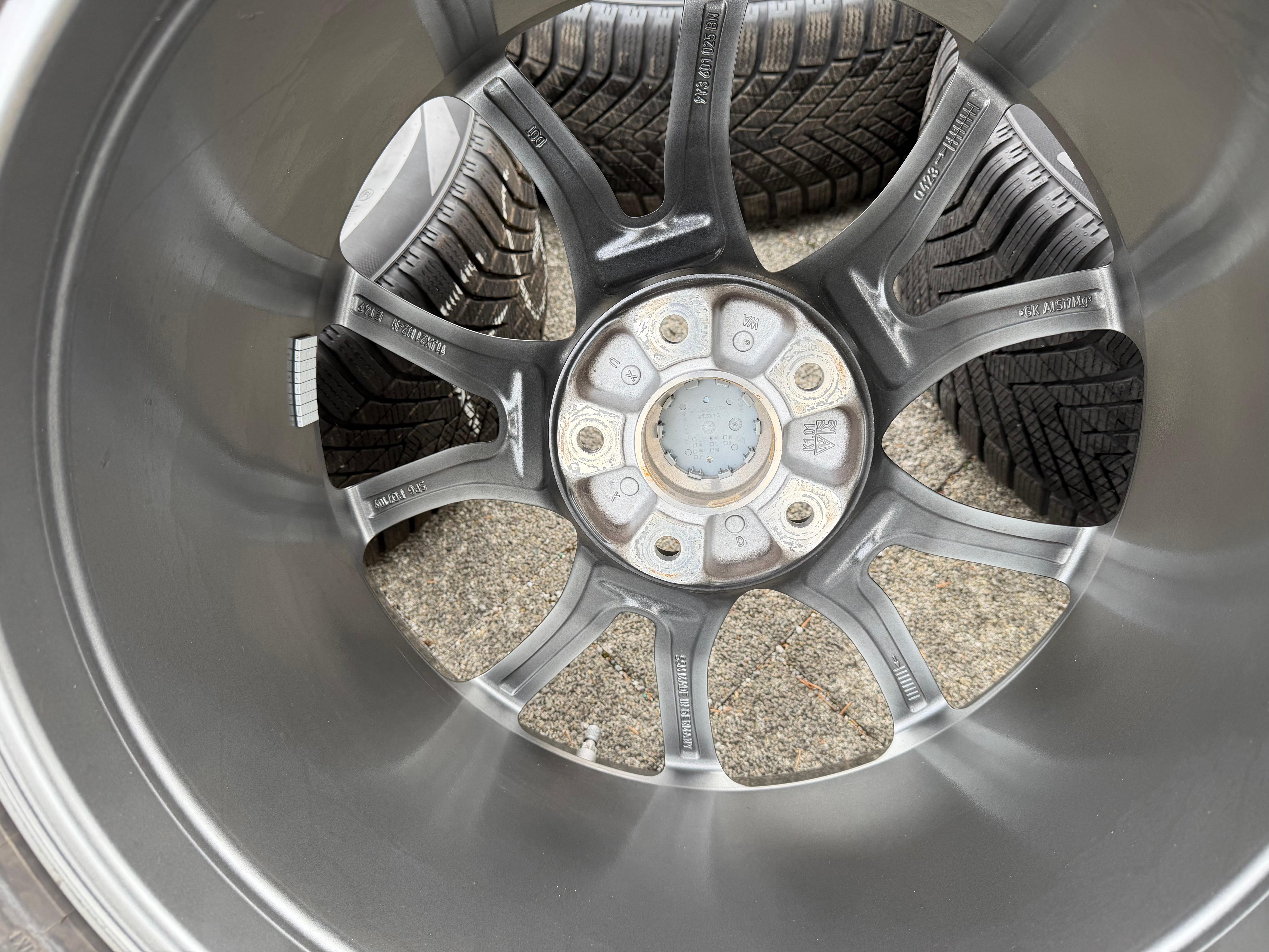 4 originele 21" lichtmetalen winterwielen Porsche Cayenne Coupé II E3 9Y3601025BN Pirelli