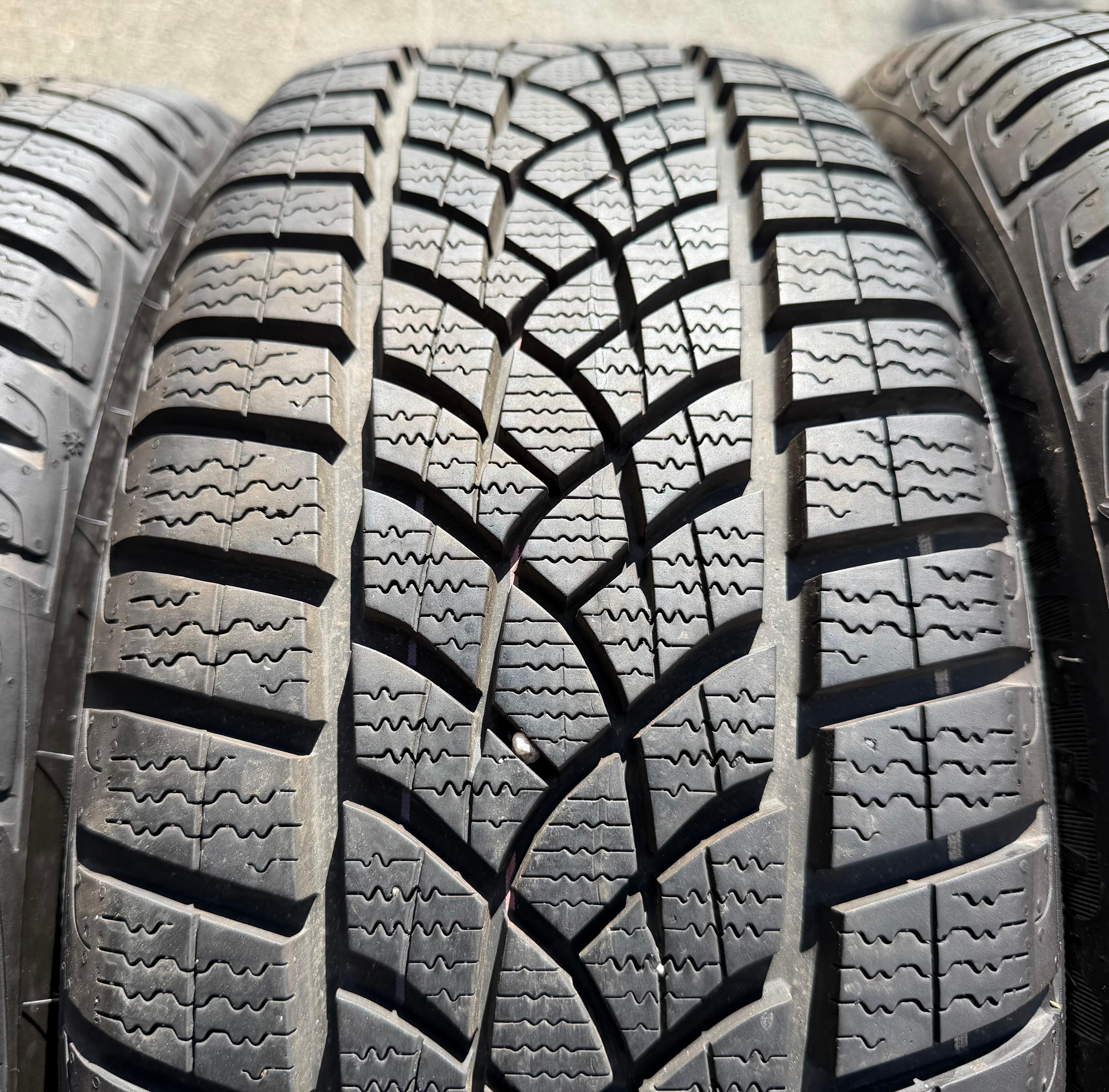 4 Winterräder Audi A3 8V Sportback Cabrio  205/55R16 91H Goodyear 8V0601027A 2020