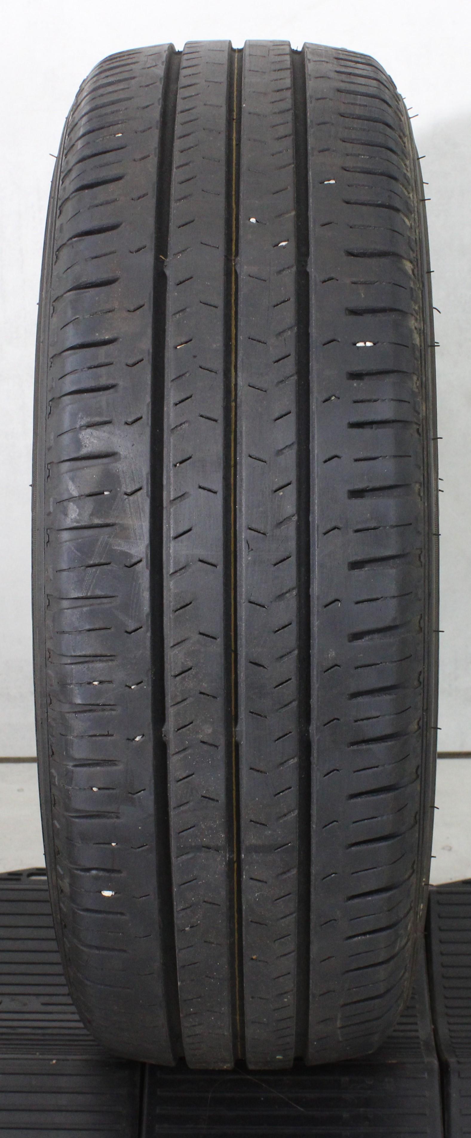 1 x 215/70R15C 109/107S Sommerreifen Nexen Roadian CT8 7mm 2018