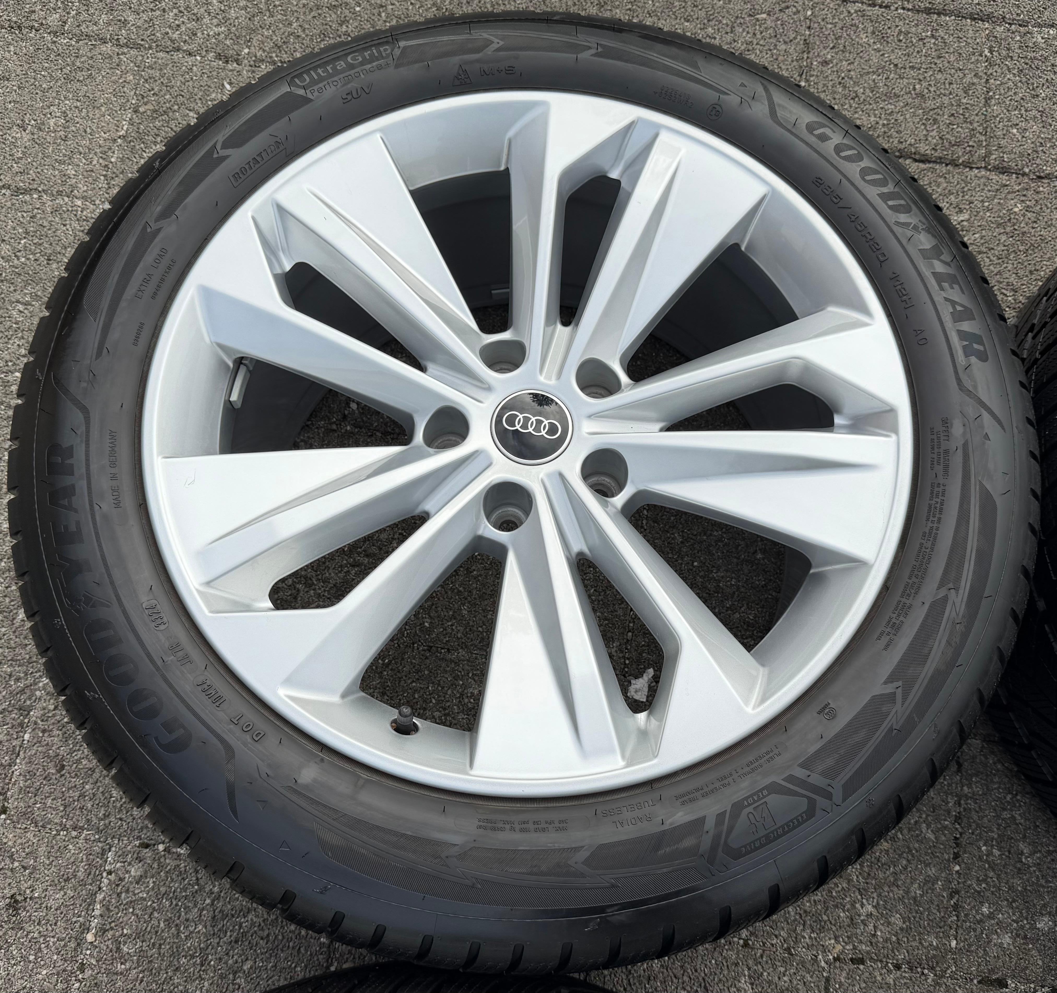 4 RUOTE IN LEGA ORIGINALI DA 20" INVERNALI AUDI Q6 SQ6 E-TRON GF 255/50R20 109V 285/45R20 112V