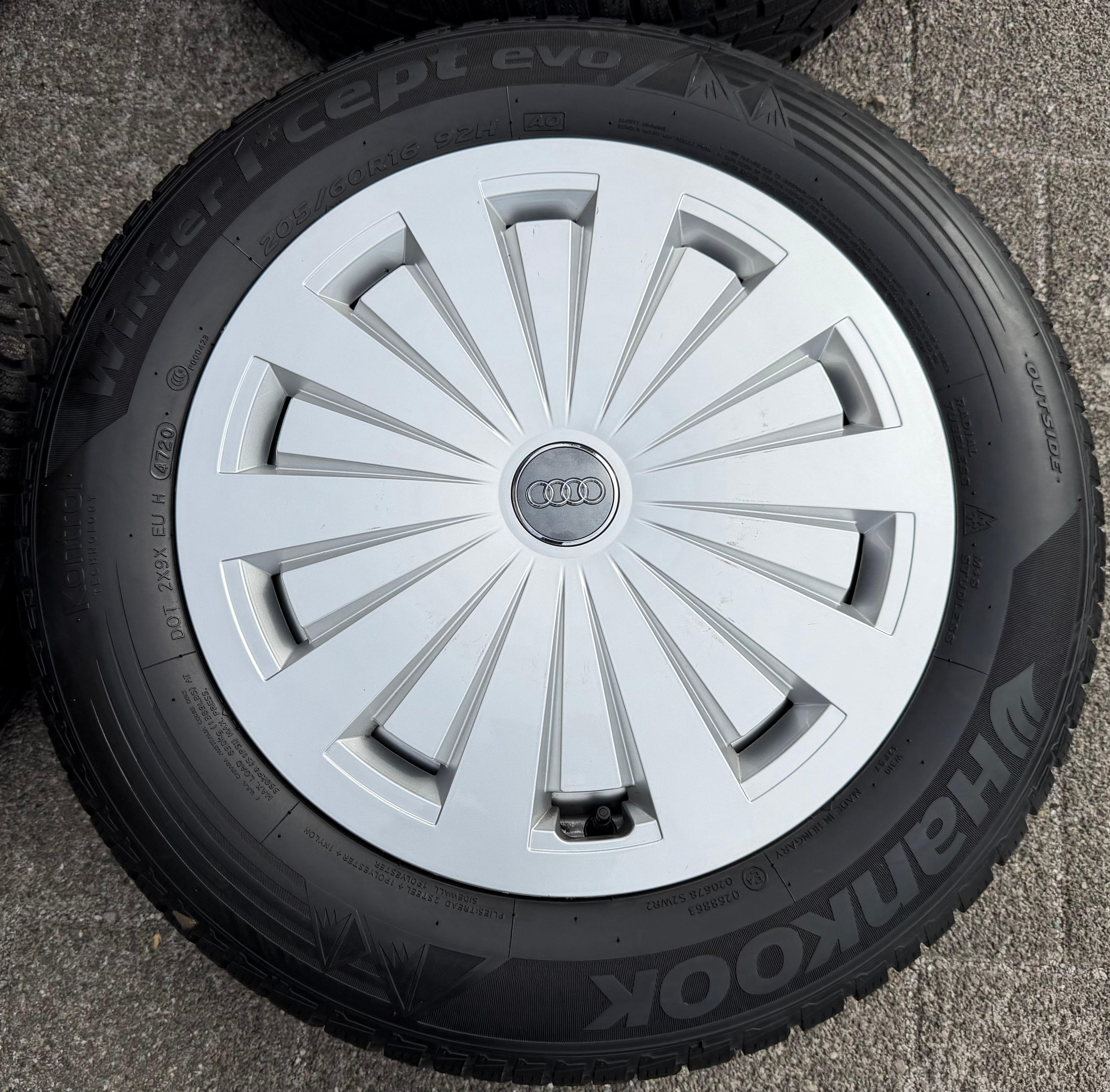 4 Original Alu Winterräder Audi A4 B9 8W 205/60R16 92H 8W0601025 Hankook