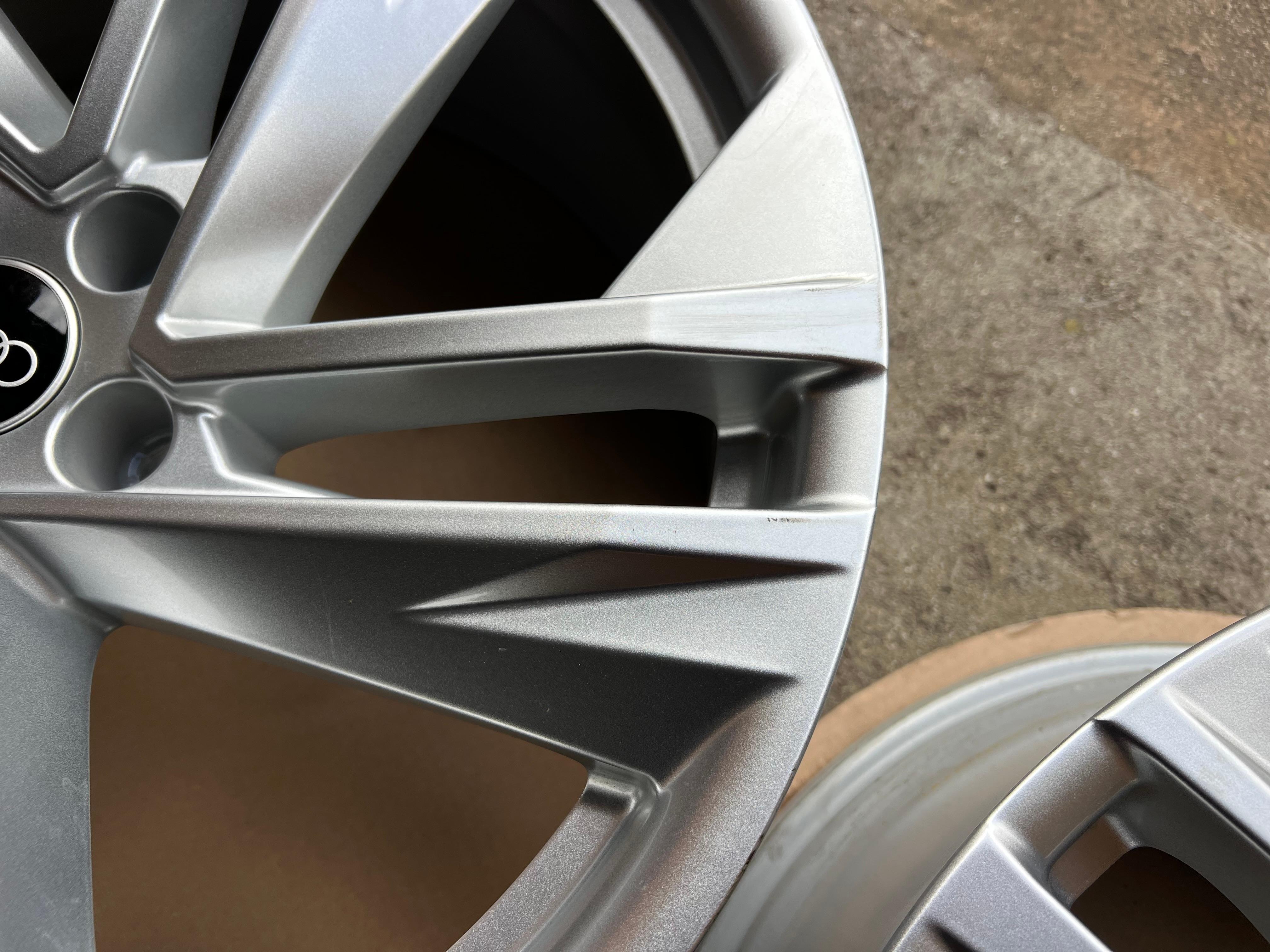 4 ORIGINAL 20" ALUFELGEN FELGEN AUDI Q7 4M 9x20 ET28 4M0601025BQ FREIHAUS