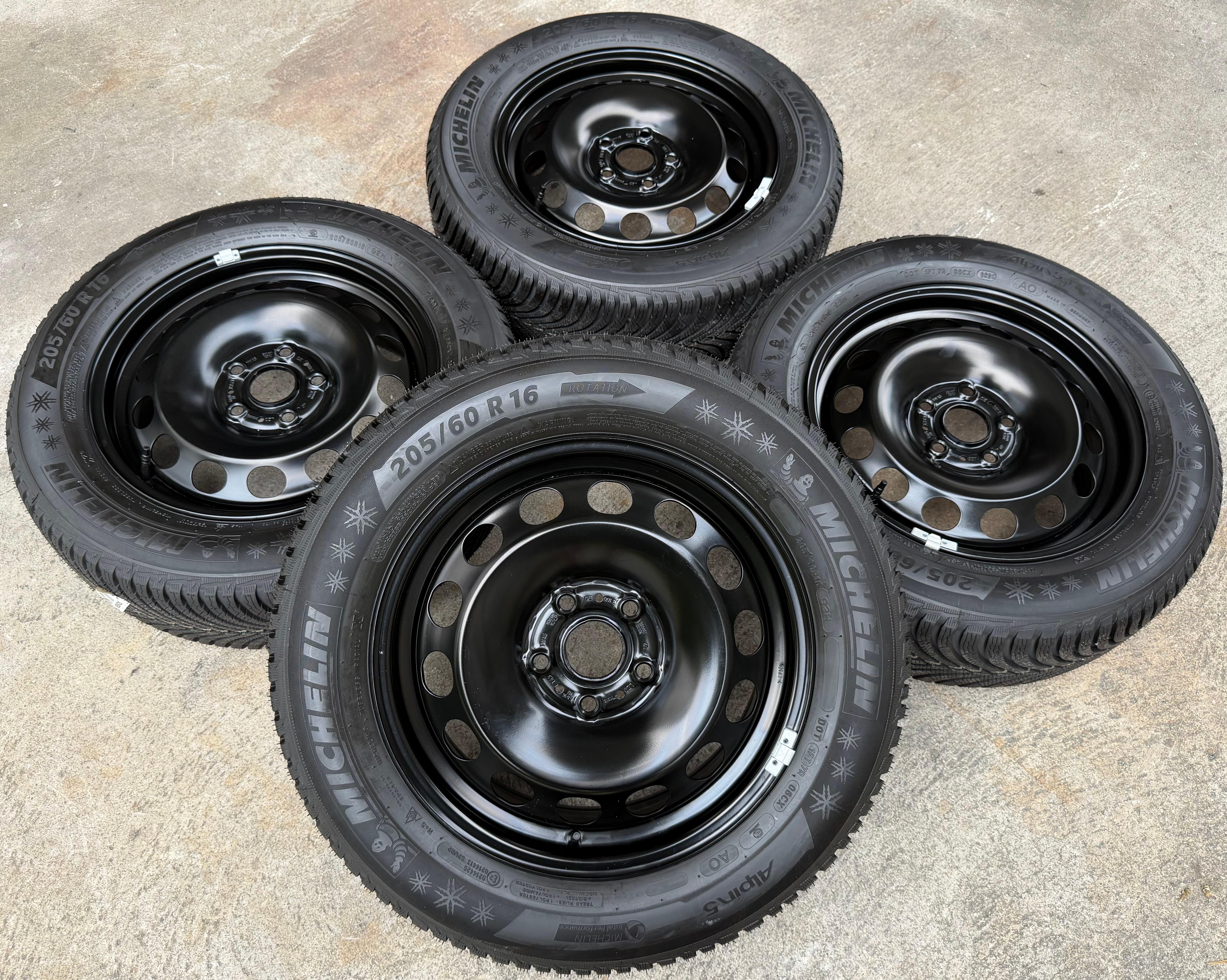 4 Winterräder Audi Q2 GA VW T-ROC A11 205/60R16 92H Michelin Alpin 5 Winterreifen