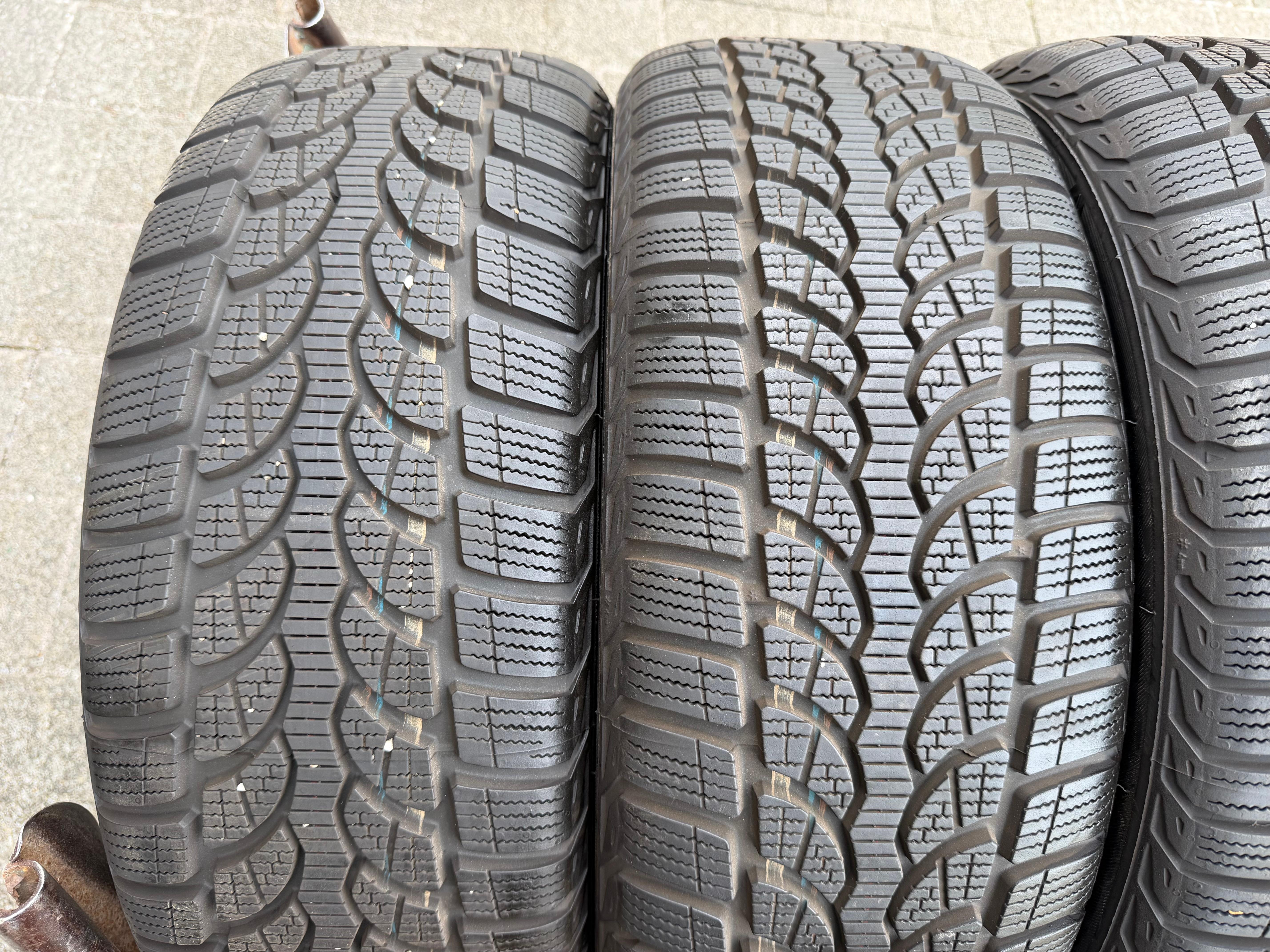 4 Original 17" Alu Winterräder Audi A3 S3 8V 8V0601025DH 205/50R17 93H Bridgestone