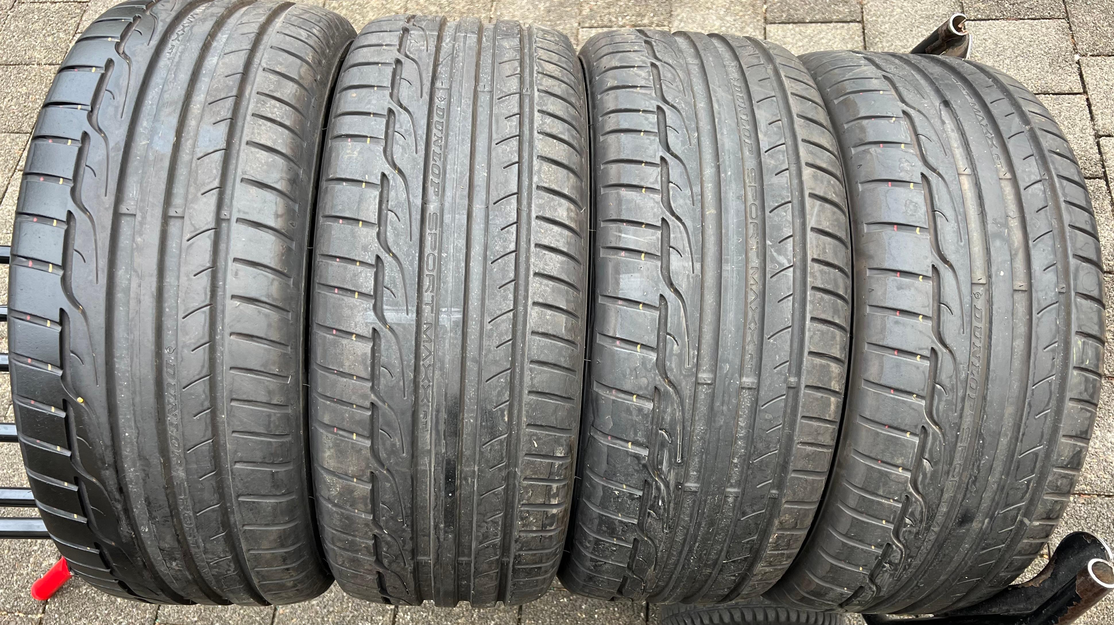 4 CERCHI ESTIVI ORIGINALI DA 17" IN ALLUMINIO VW GOLF 8 VIII 225/45R17 91W DUNLOP BELMONT CONSEGNA GRATUITA