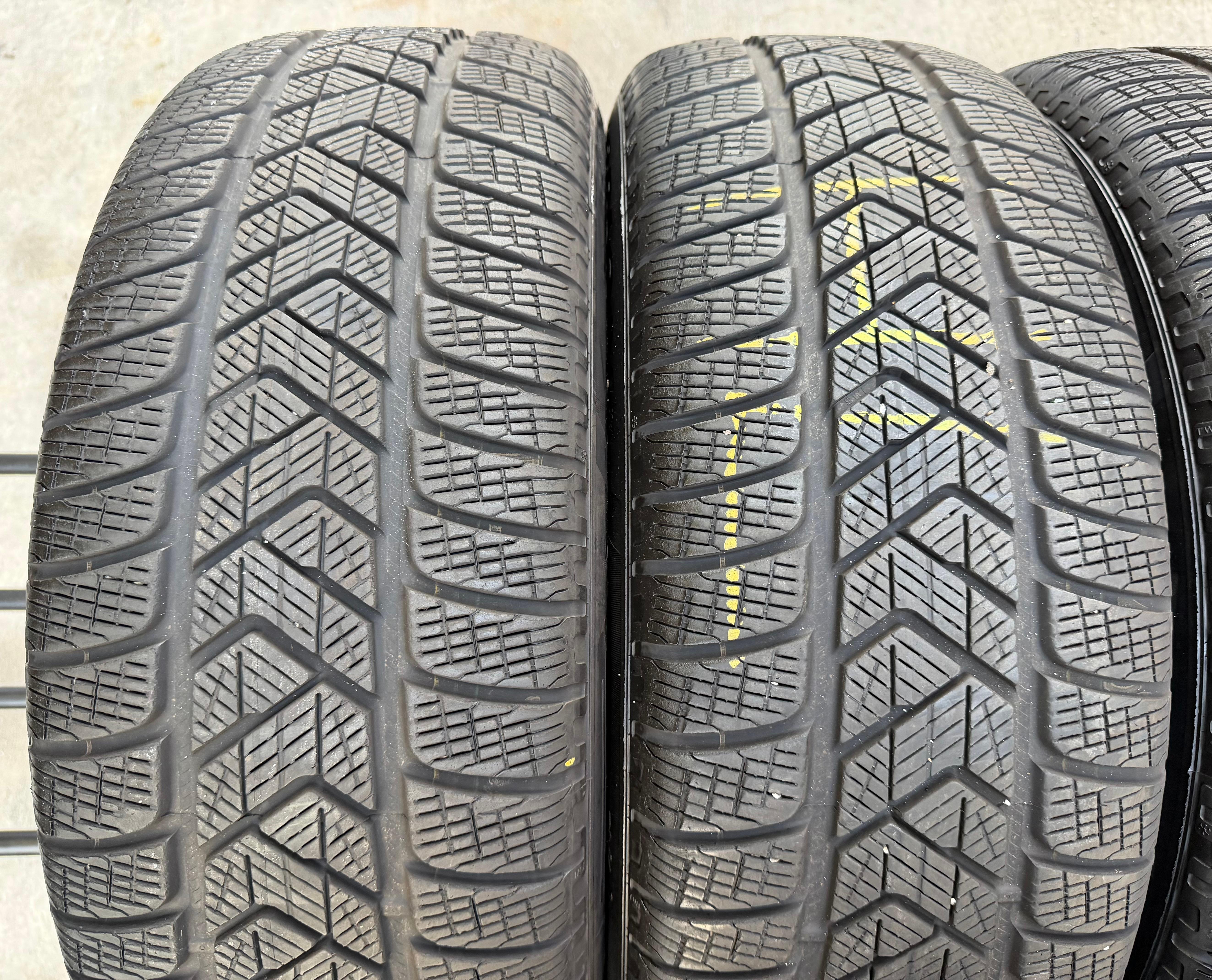 4 Original 19" Alu Winterräder Audi Q5 SQ5 FY 80A601025K 235/55R19 101H Pirelli Pirelli