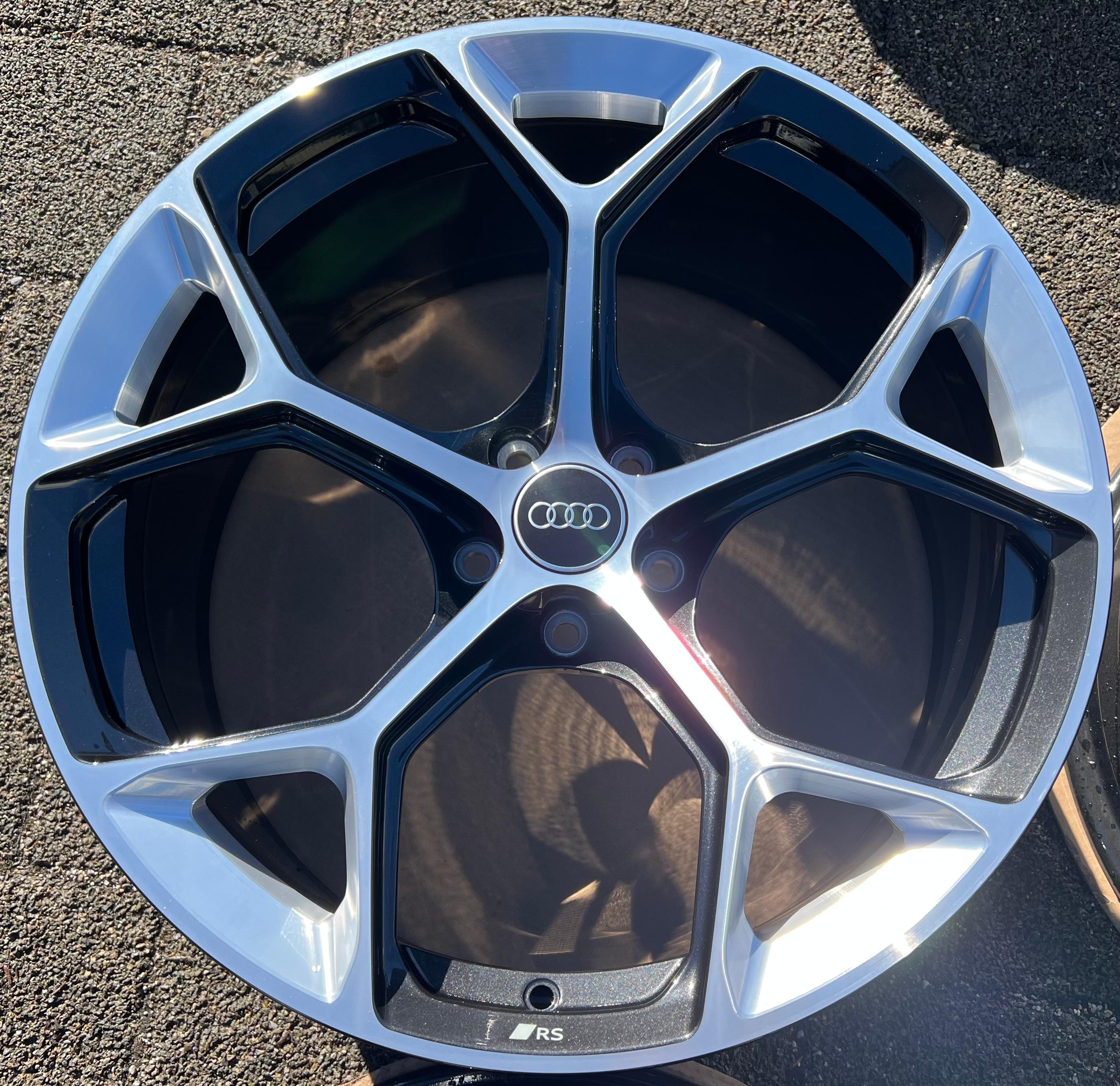 4 ORIGINAL 20" ALUFELGEN FELGEN AUDI A5 S5 RS5 A4 RS4 B9 8W 8W0601025GJ 9x20 ET22