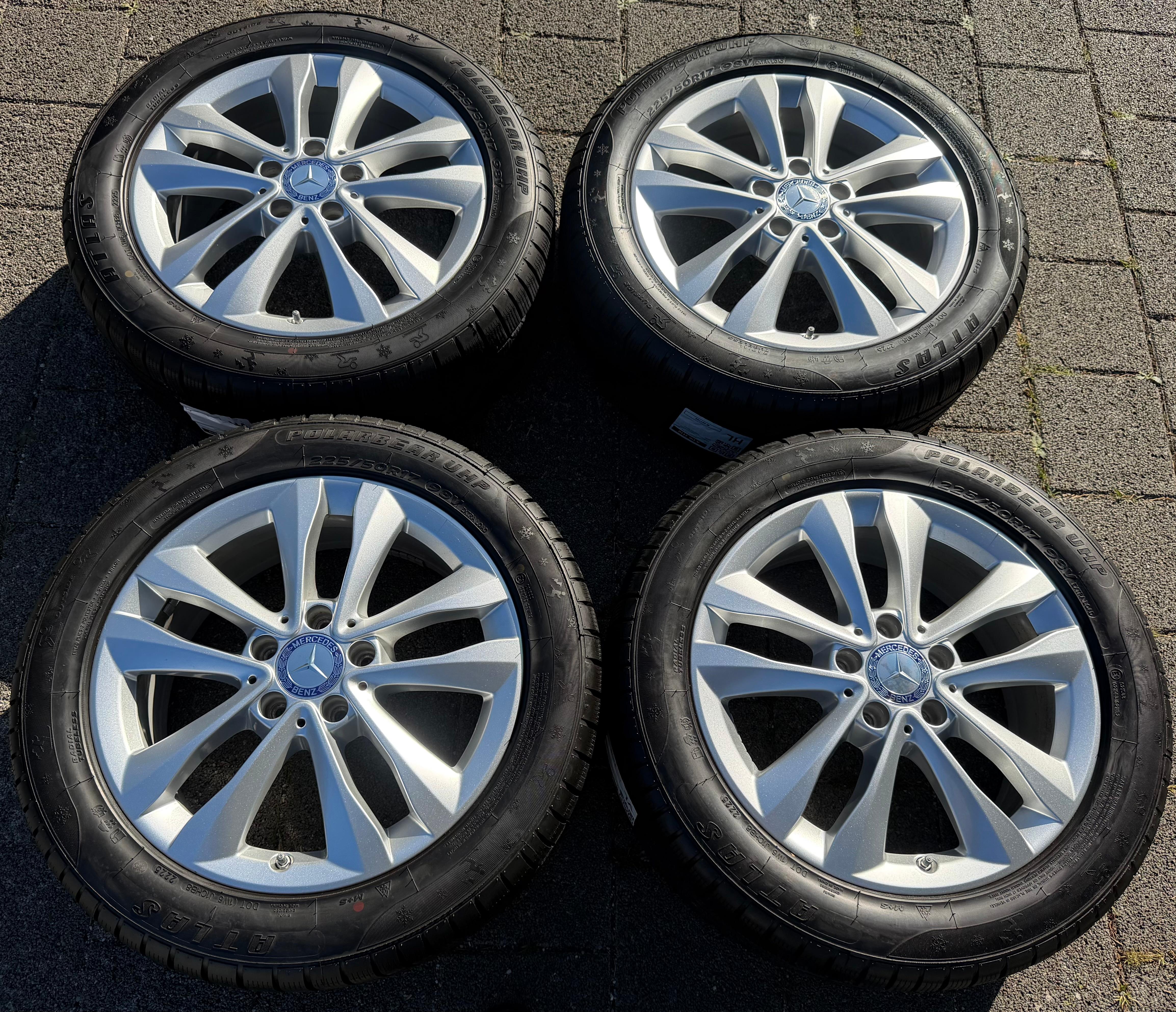 4 Original 17" Alu Winterräder Mercedes C-Klasse W205 A2054018000 225/50R17 98V