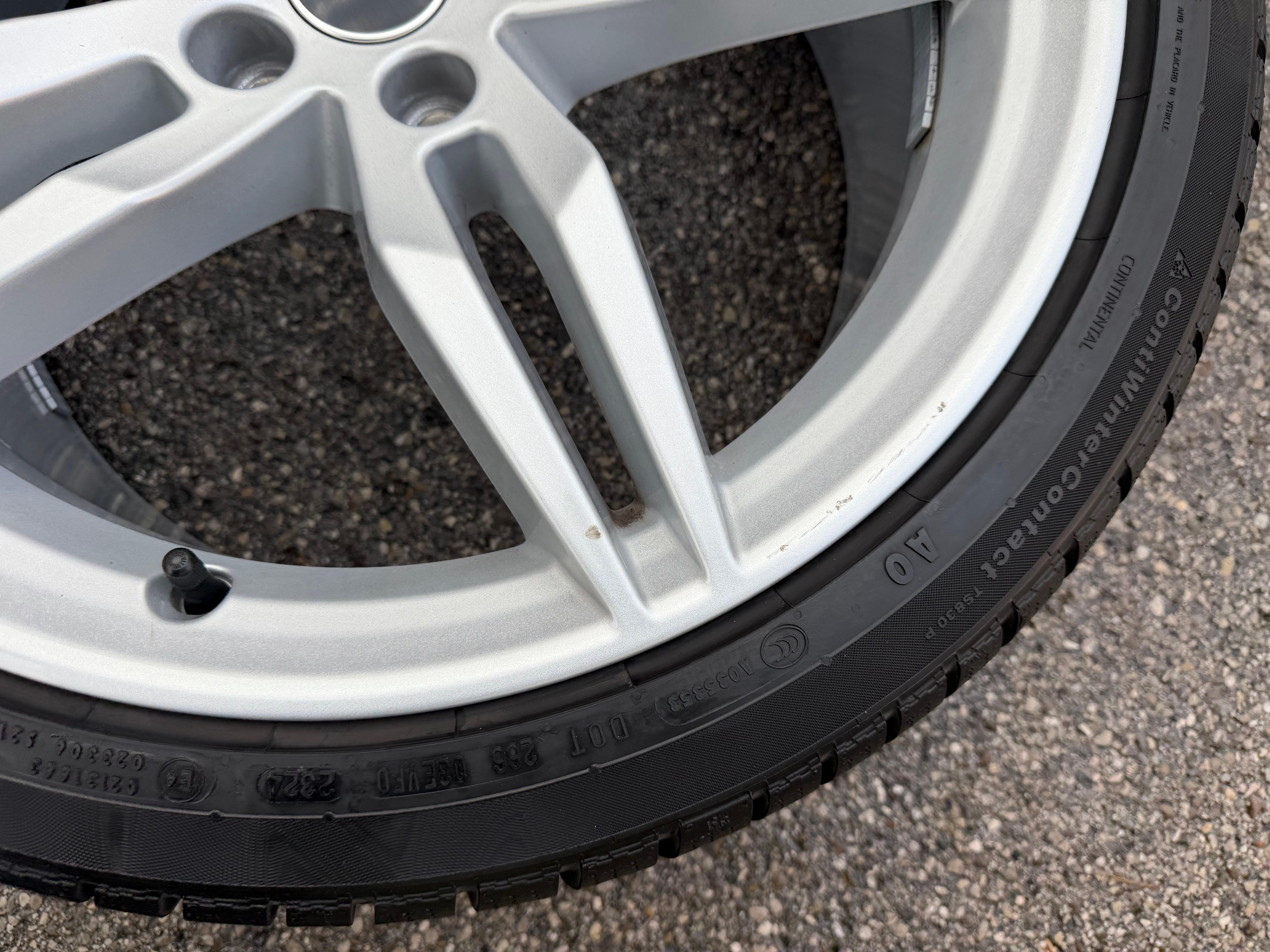 4 ruedas de invierno de aleación originales de 19" para Audi A5 S5 8W F5 8W0601025AM 255/35R19 96V 2024