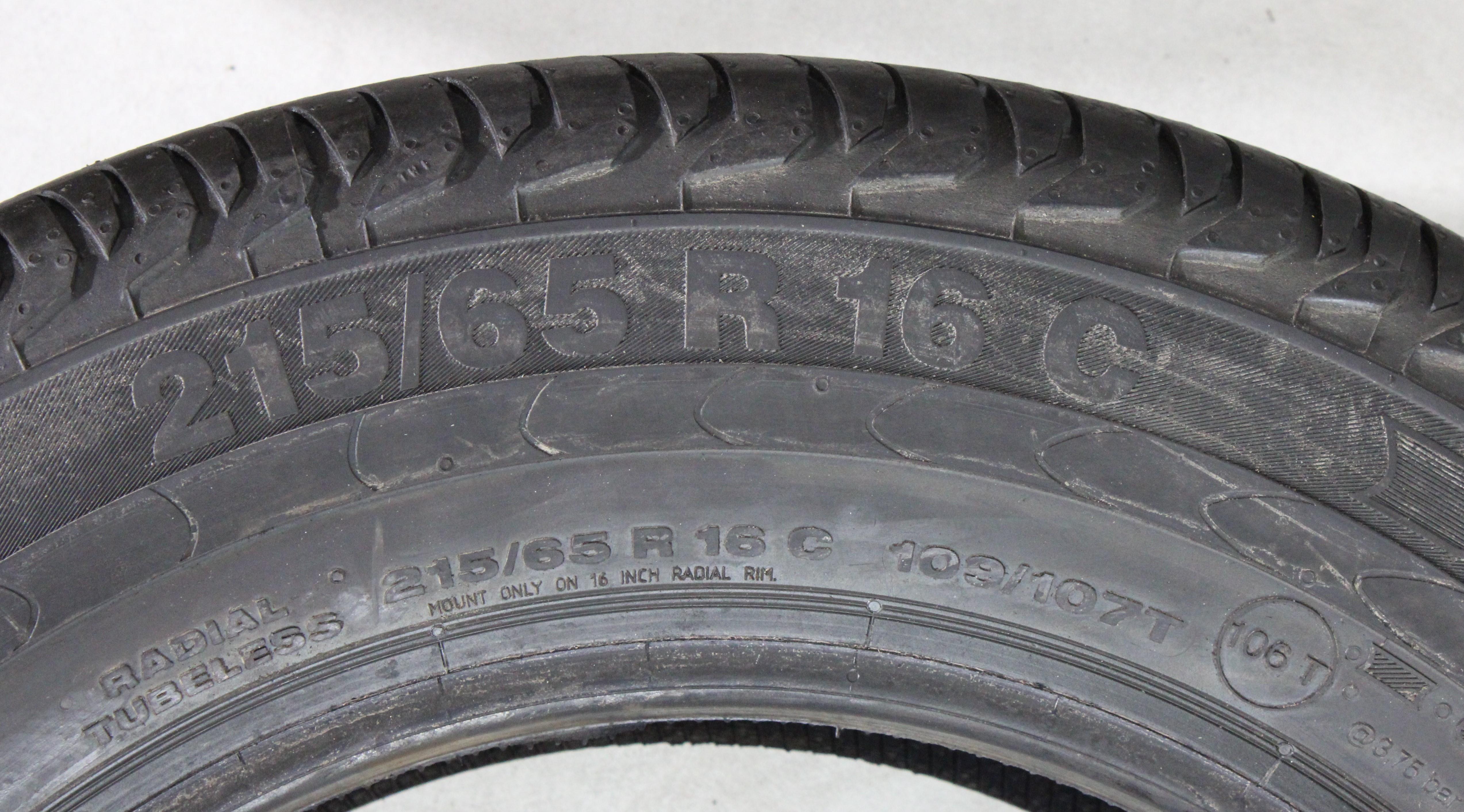 4 x 215/65R16C 109/107T pneus été Continental Vanco 2 9 mm 2017