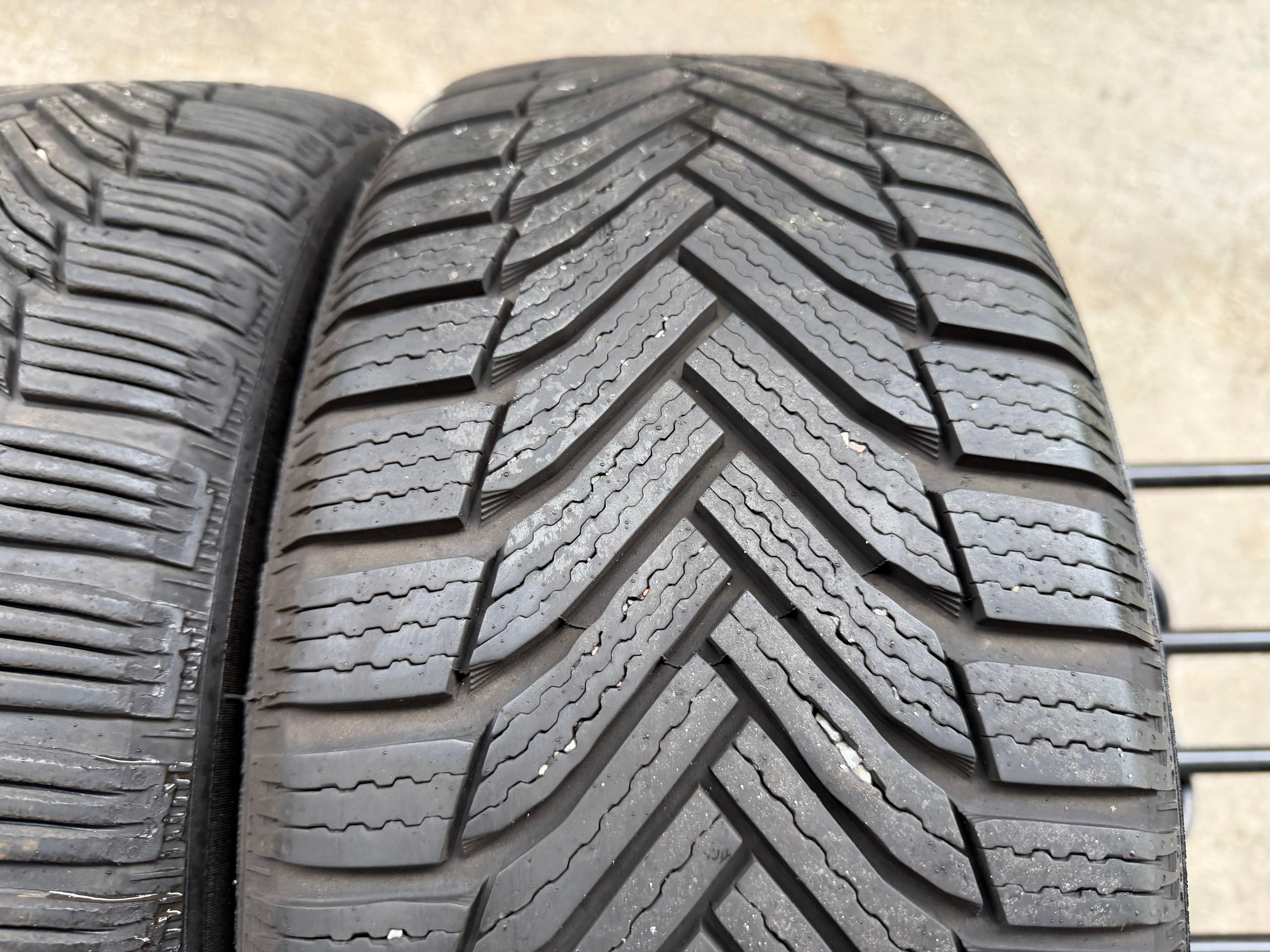 4 Alu 17" Winterräder Audi A4 8K B8 225/50R17 98V Michelin Alpin