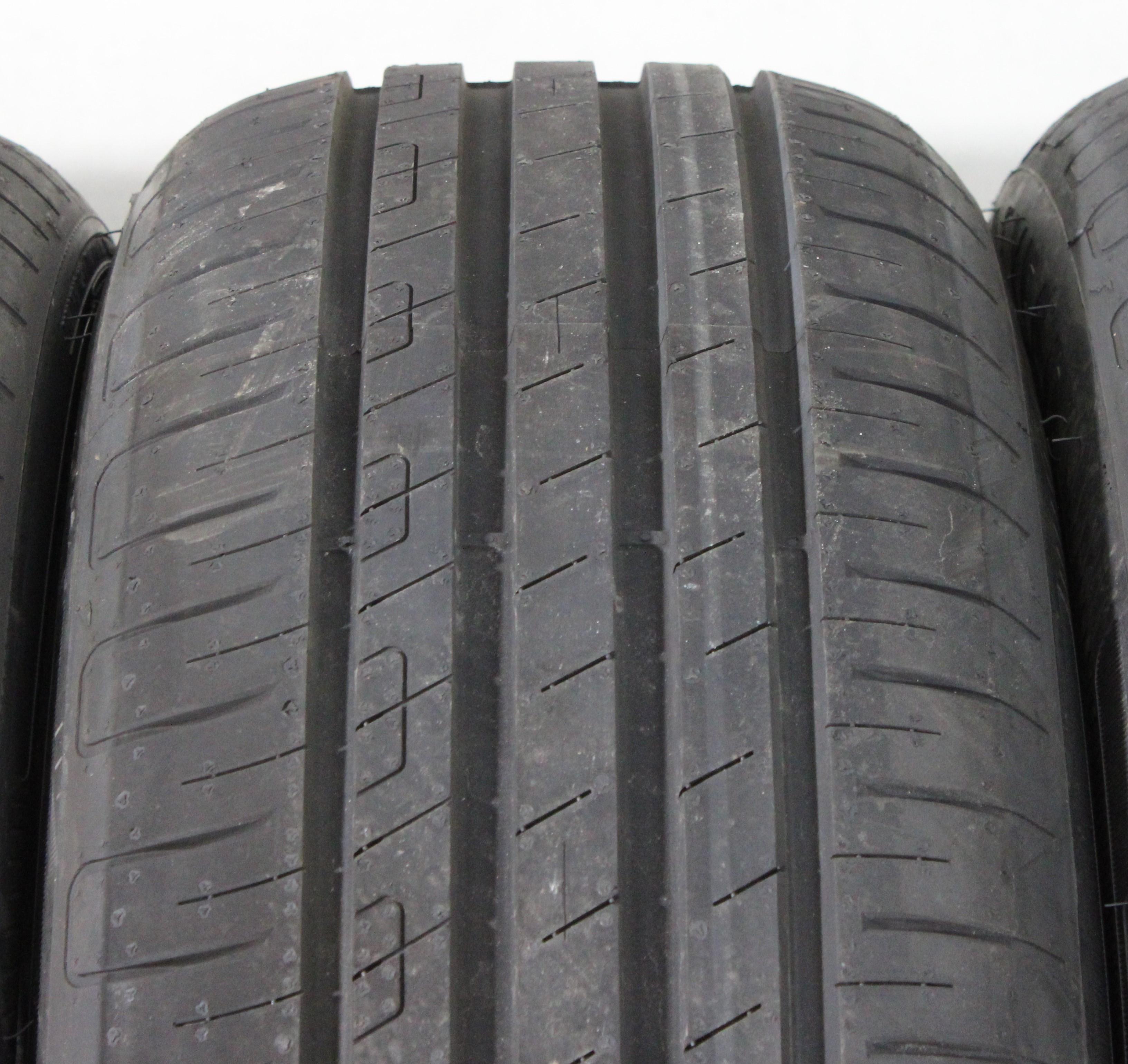 4 neumáticos de verano Goodyear Efficient Grip Performance 205/55R17 91V, con perfil completo, 2022
