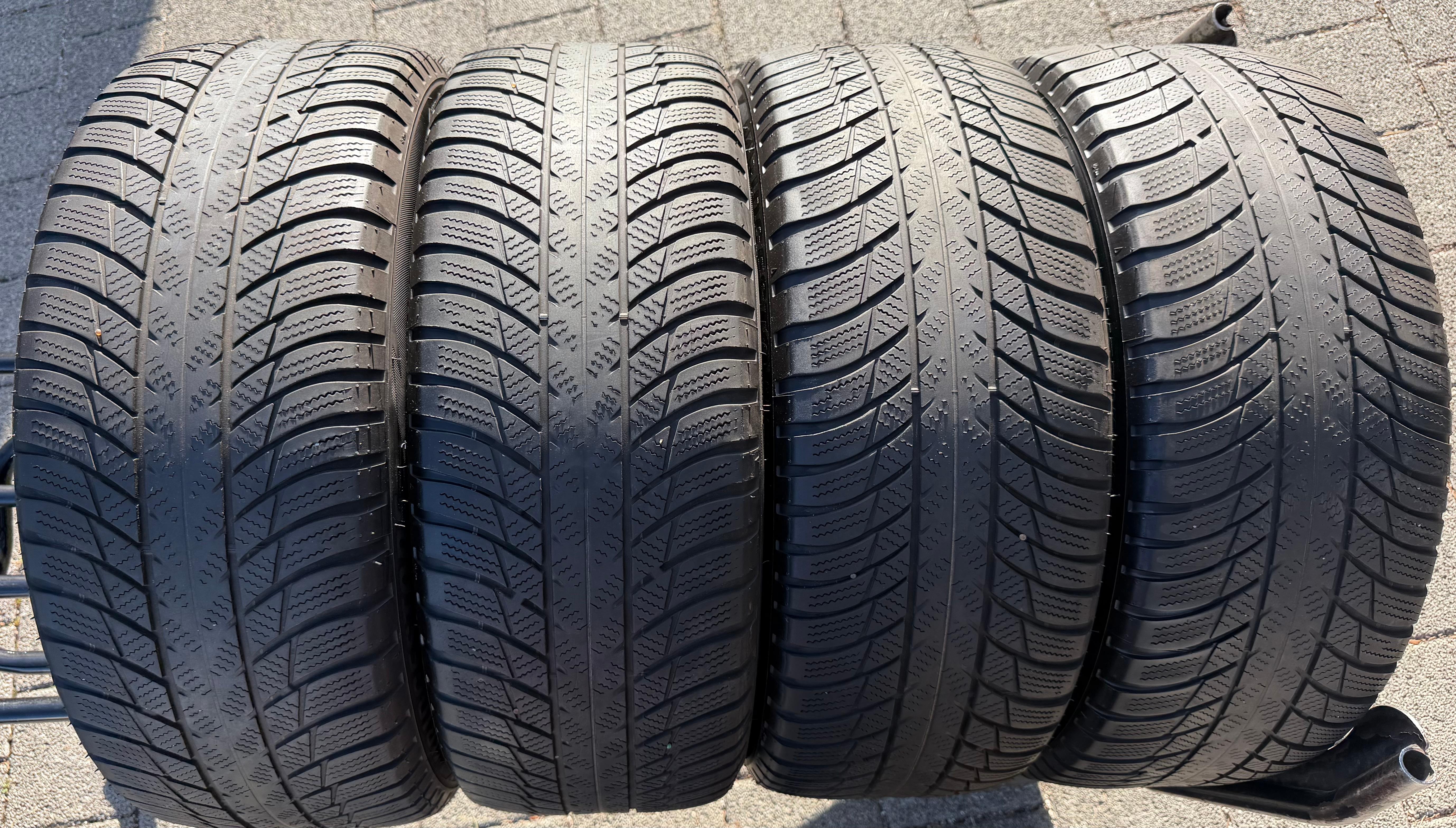 4 Original 17" Alu Winterräder Audi A4 B9 8W 8W0601025P 225/50R17 98H Bridgestone