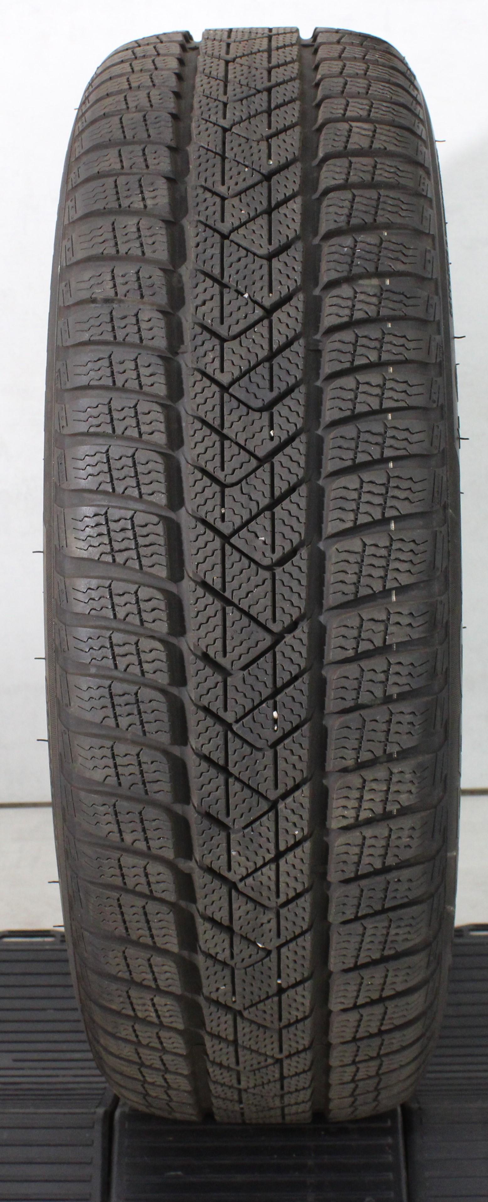 1 x 225/60R18 104H Winterreifen Pirelli Sottozero 3 Runflat 7,5mm 2024 *