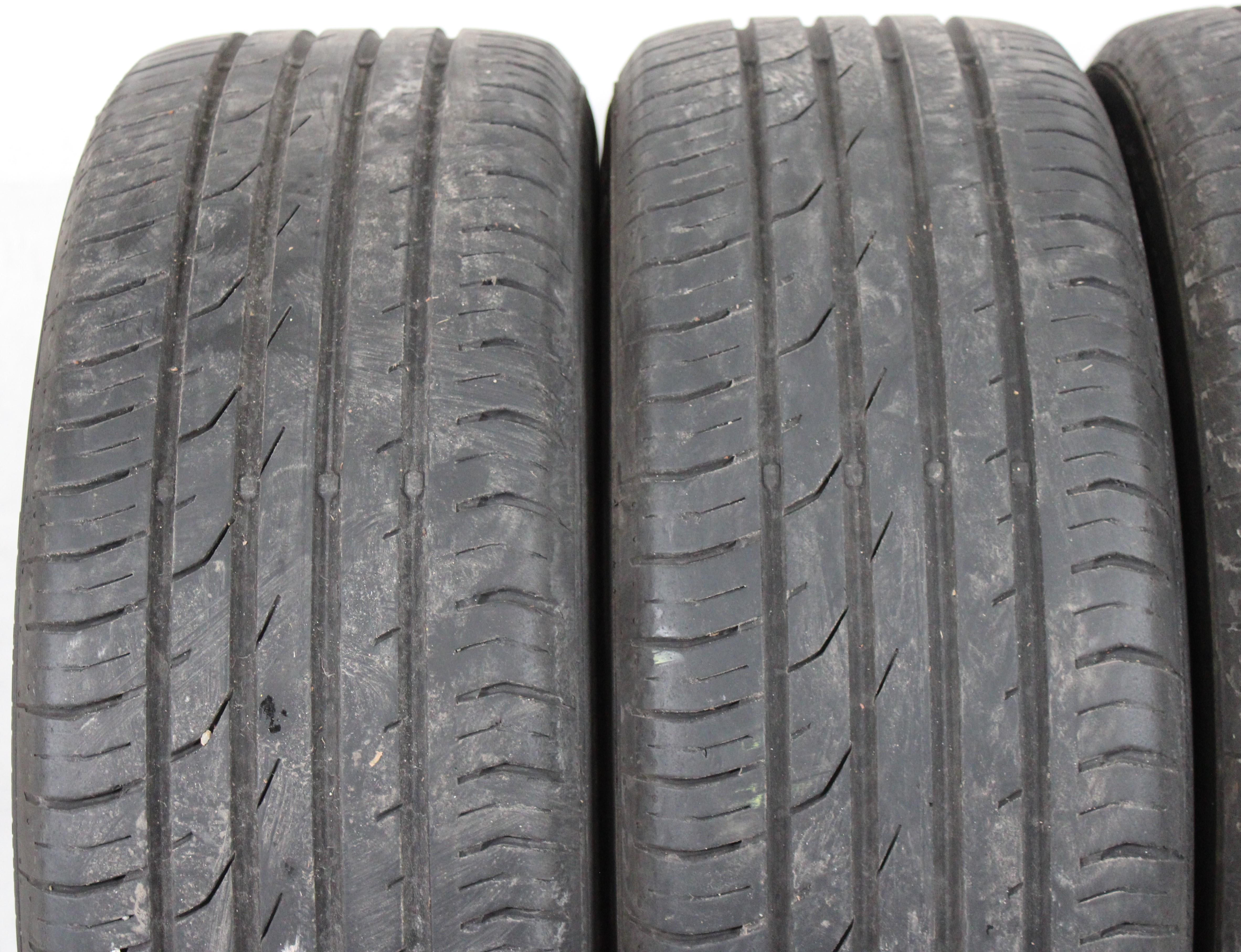 4 x 215/55R17 94V Sommerreifen Continental Premium Contact 2 5,5-6mm 2015